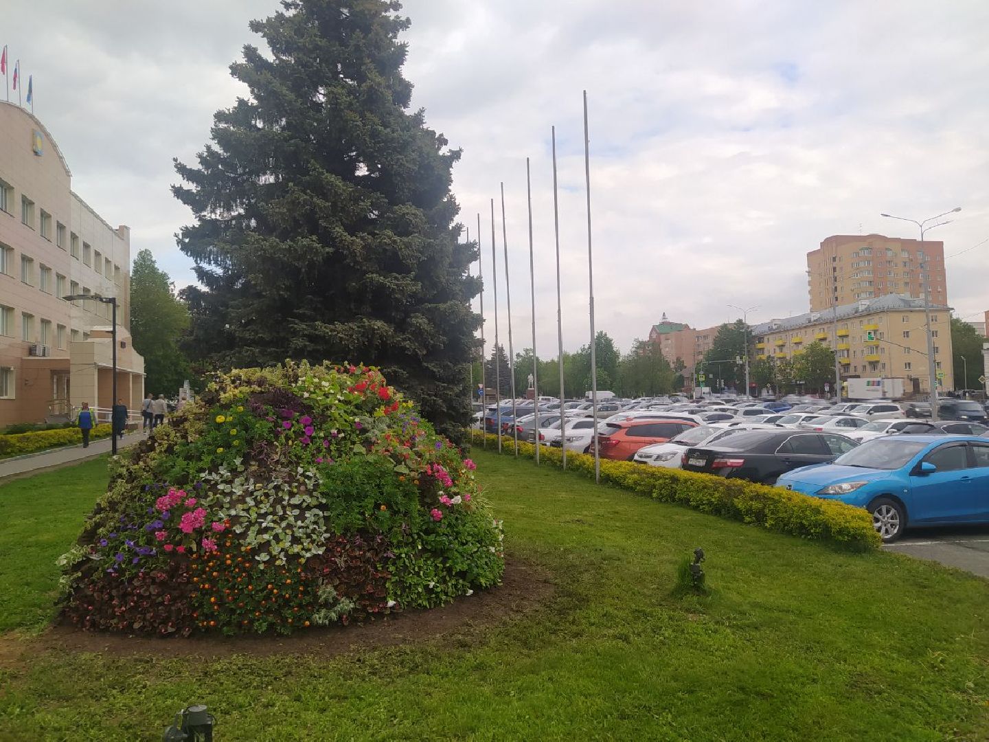 Истра, цветник, благоустройство