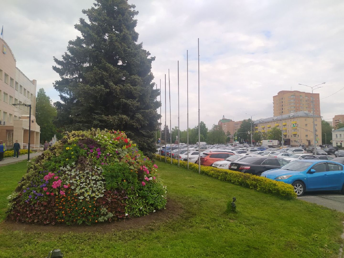 Истра, цветник, благоустройство