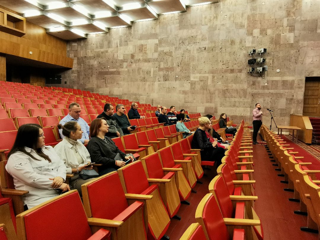 Подольск, общество