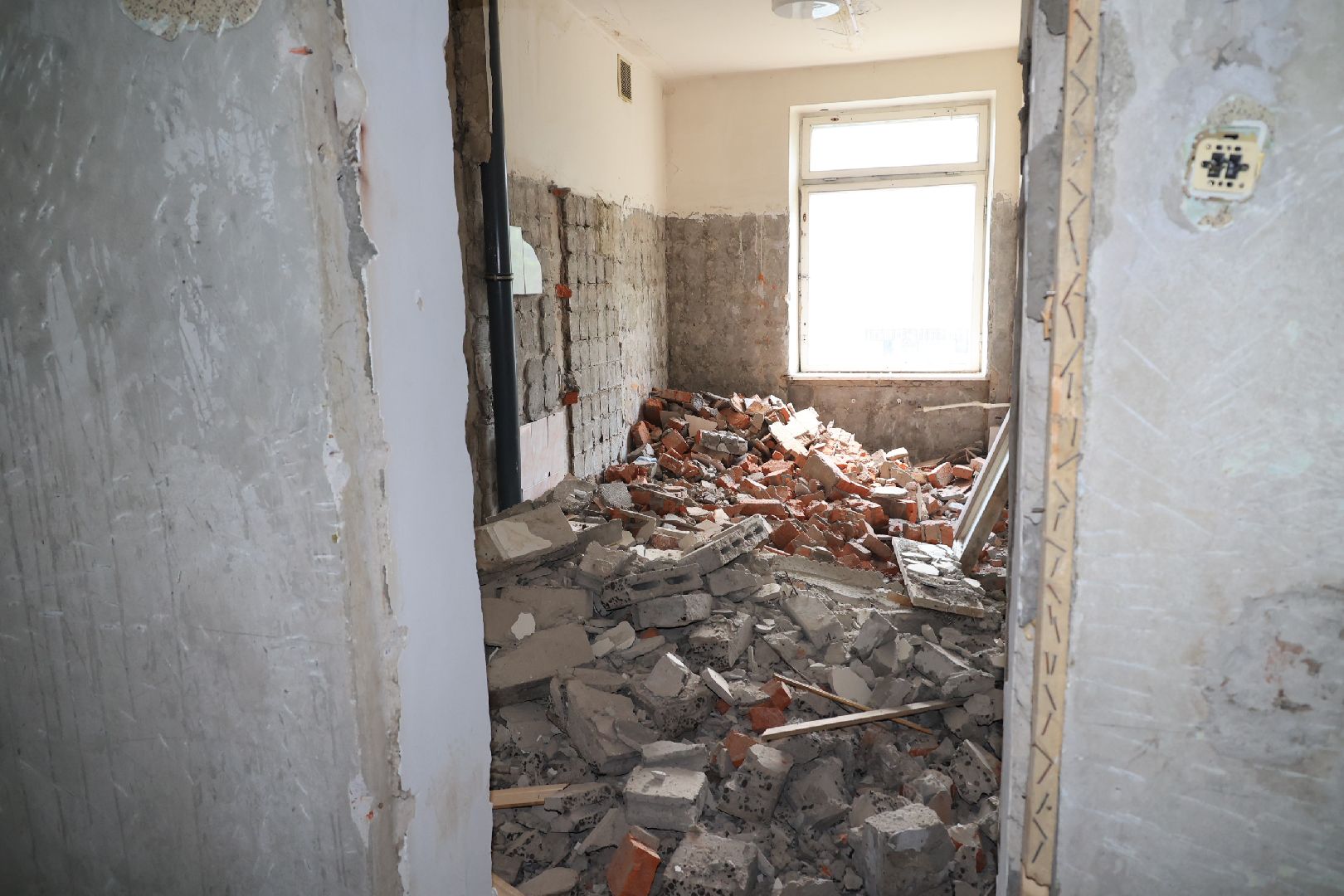 капремонт, поликлиника, Дзержинский