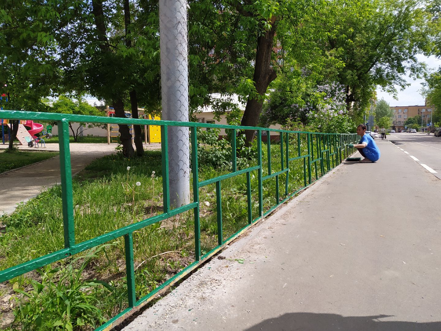 Ограждение, дорога, улица, покраска, благоустройство