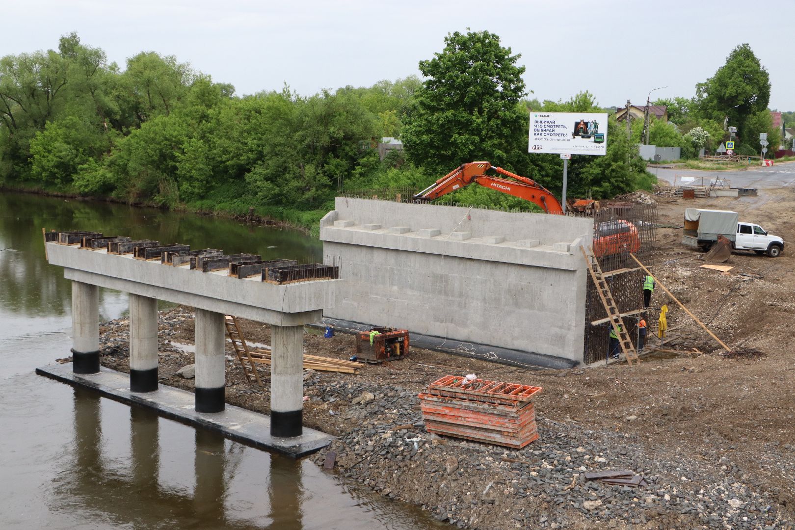 Серебряные Пруды, мост