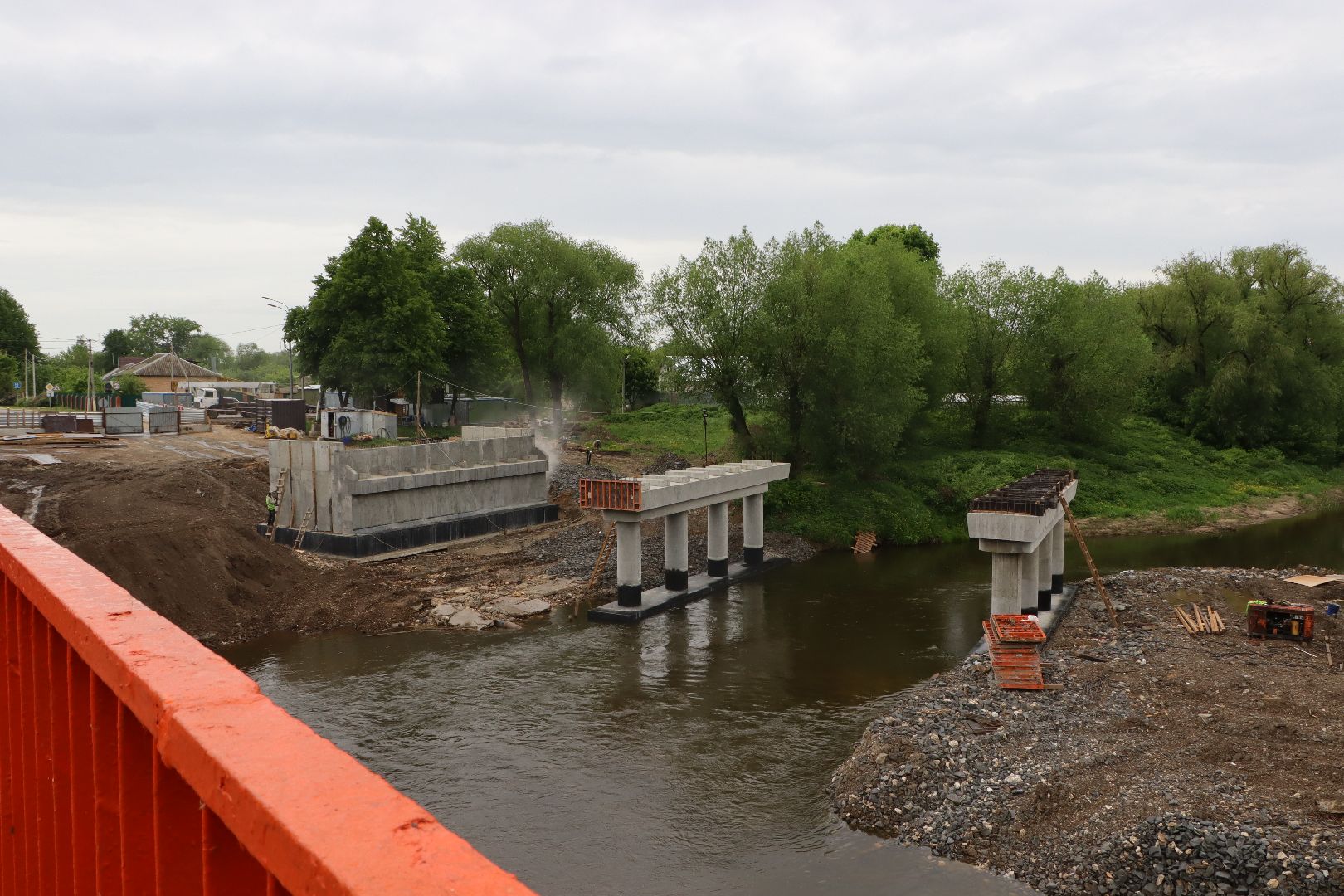 Серебряные Пруды, мост