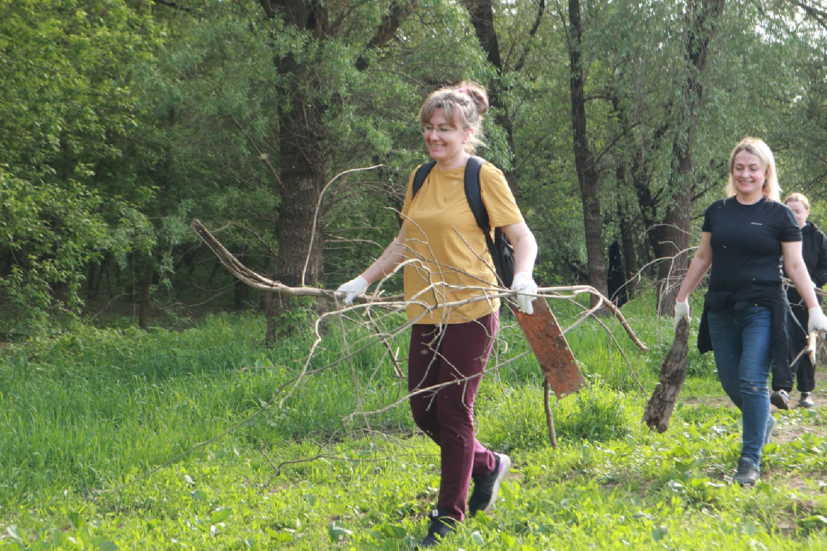 Пущино, волонтеры