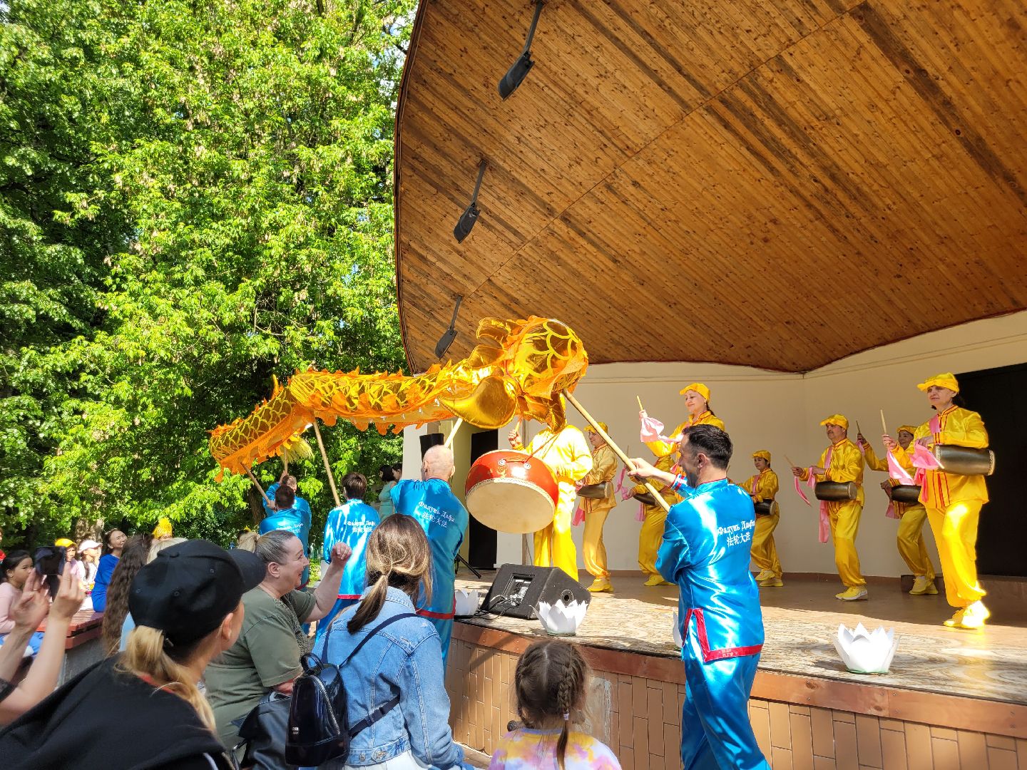 нетипичные парки; китайская культура; видное; праздник