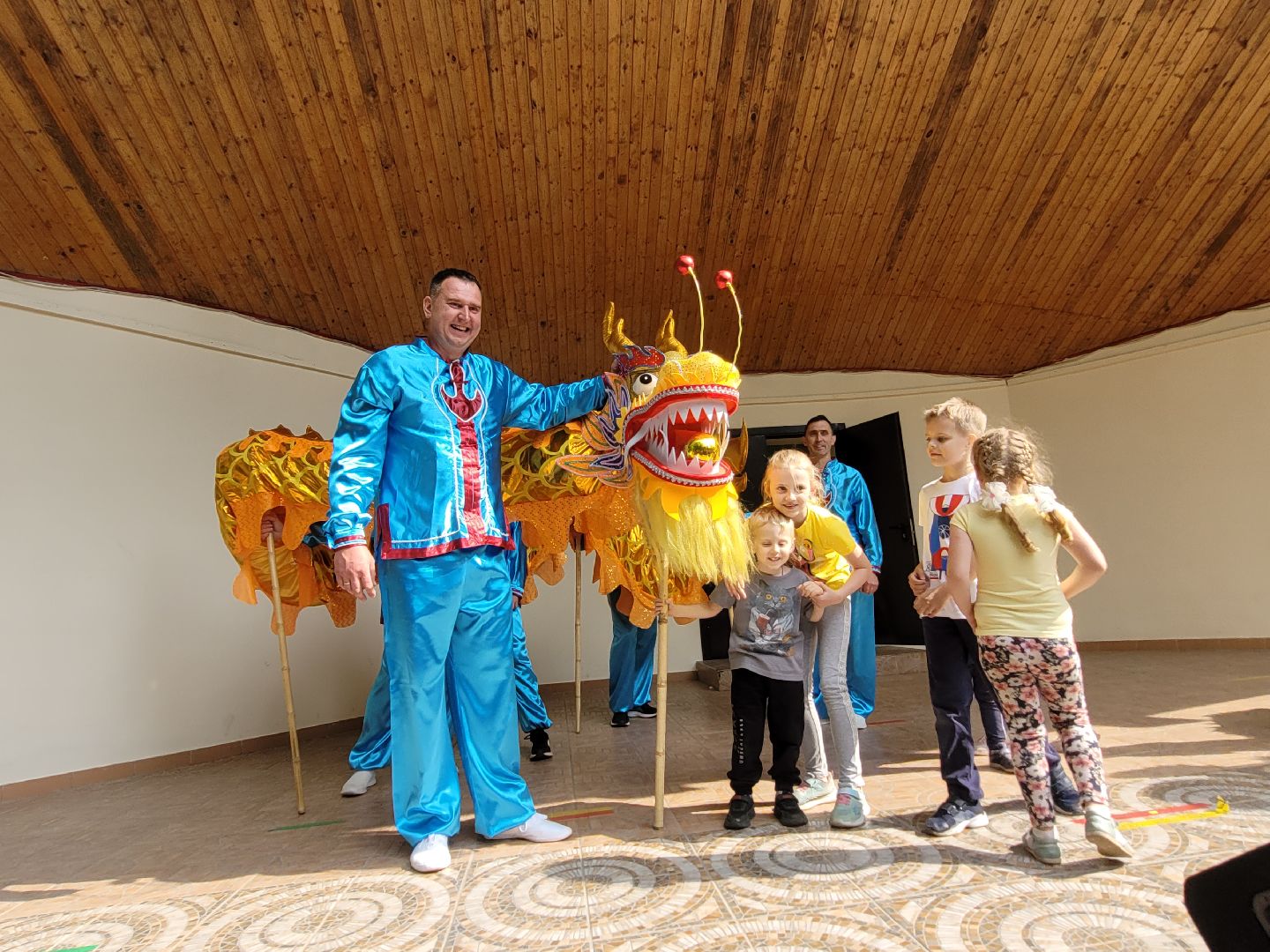 нетипичные парки; китайская культура; видное; праздник