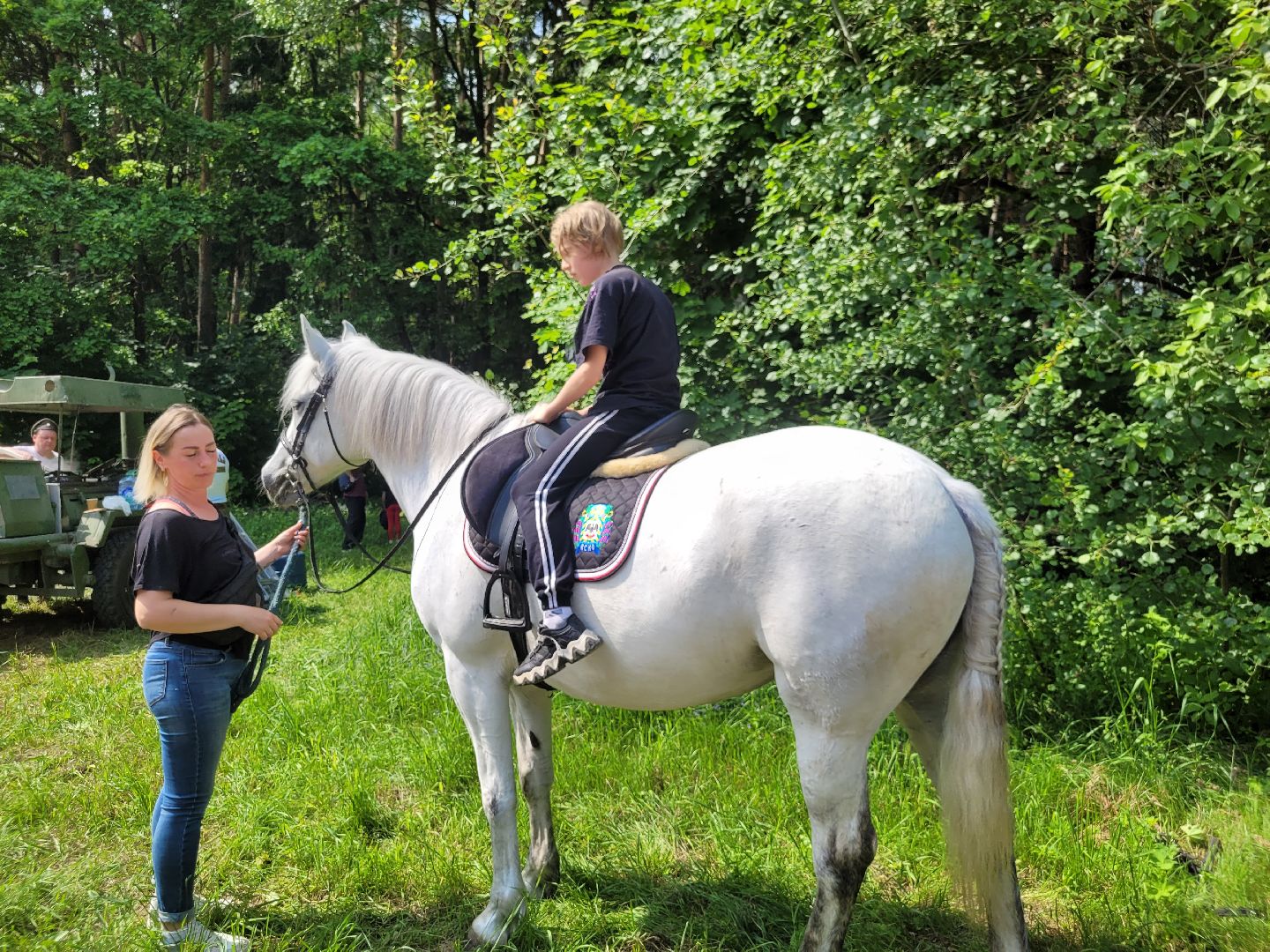 конная прогулка; видное; апаринки; казачий дозор