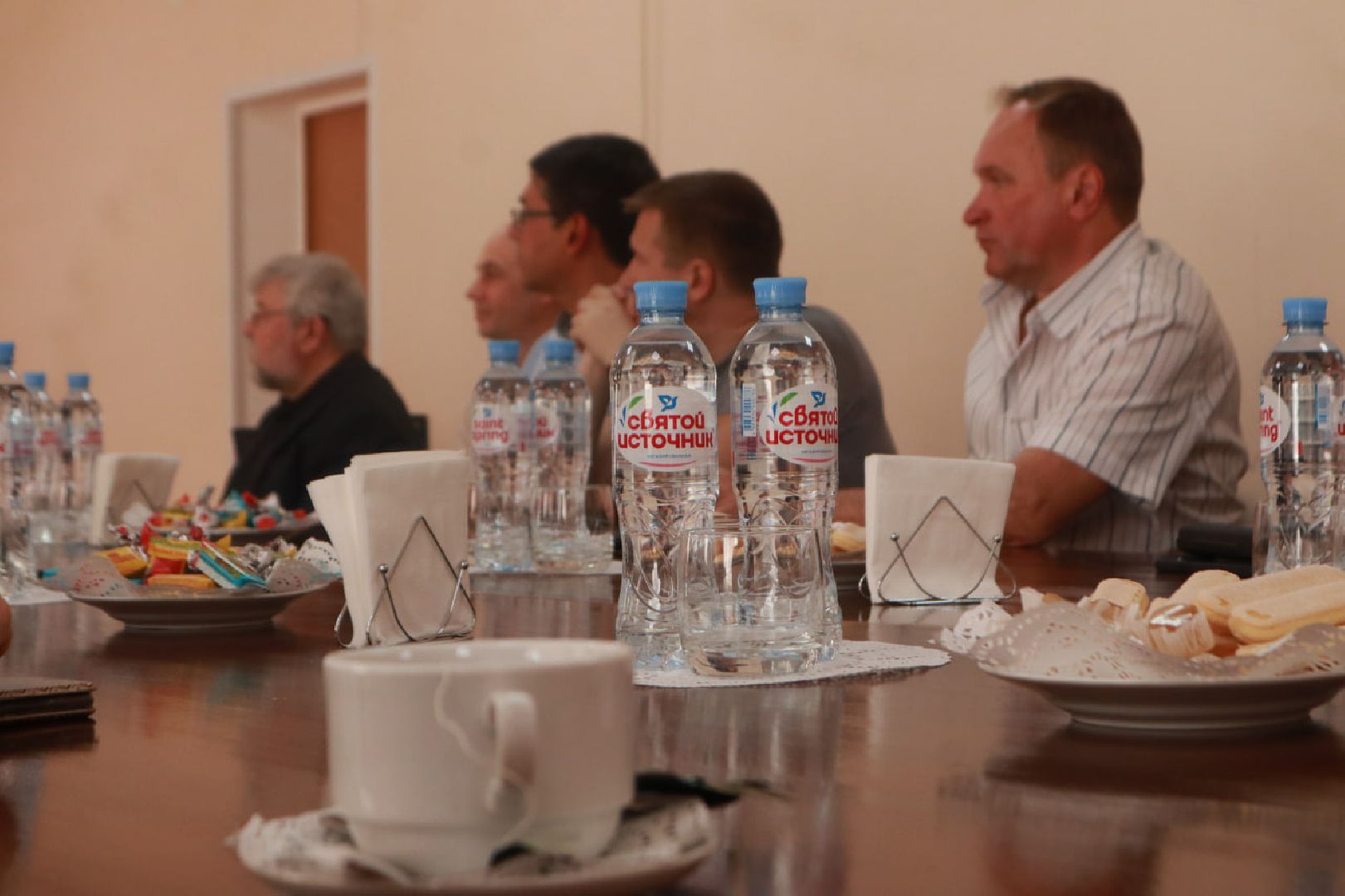 Пущино, экономика, бизнес