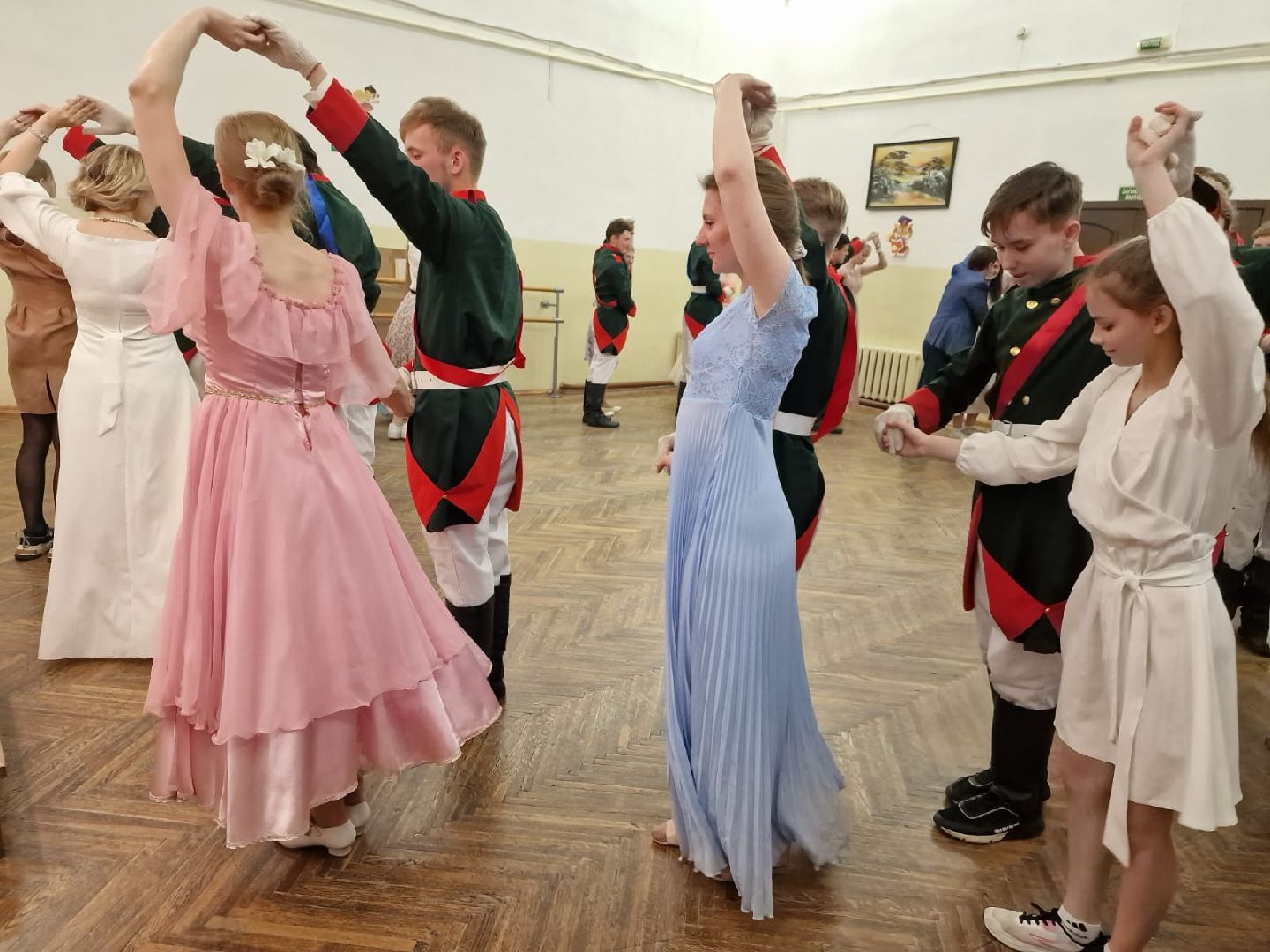 Химки, бал, культура, молодежный слет