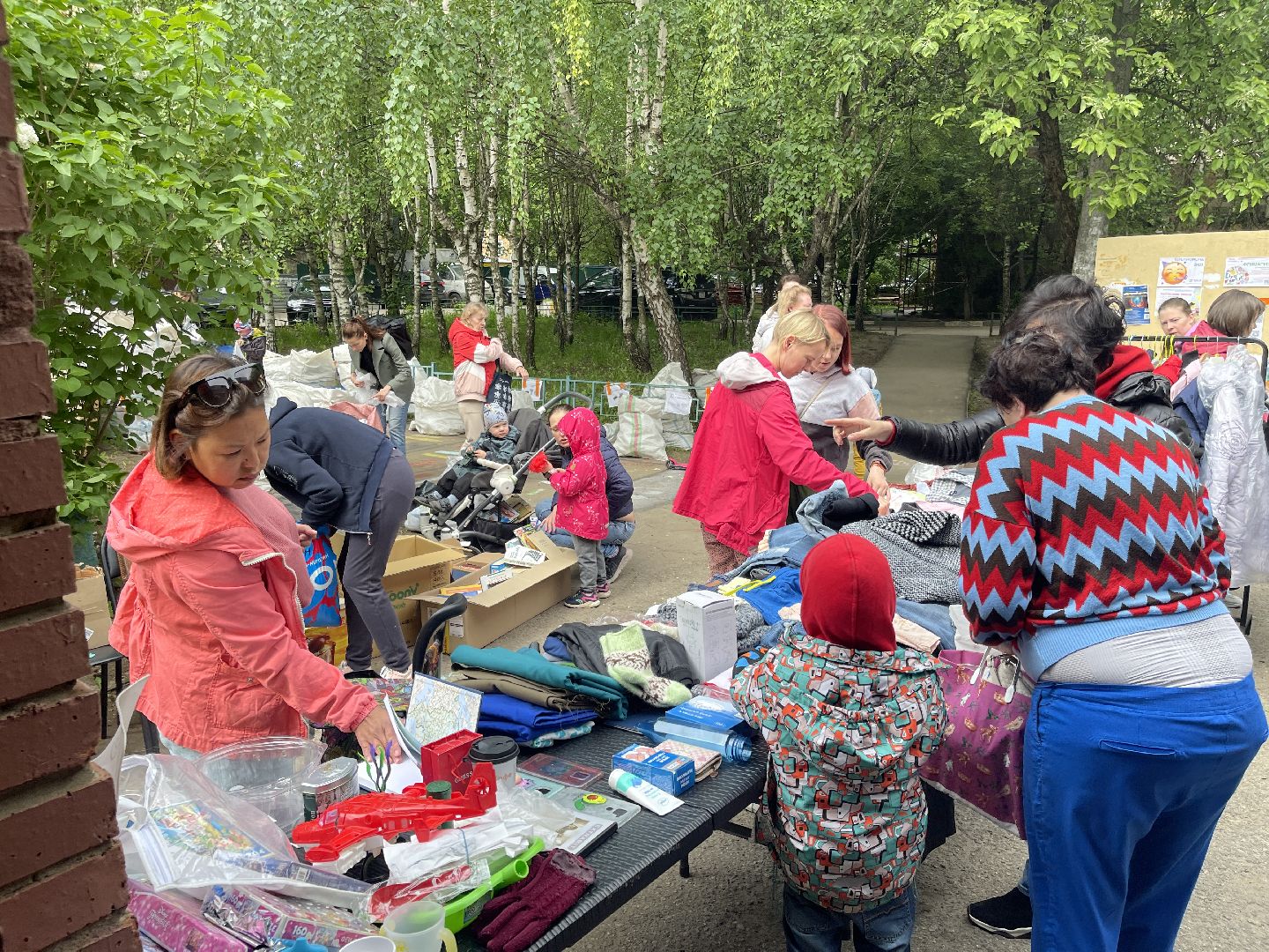 Лесной городок, Одинцово, экология, переработка, акция, фримаркет, благотворительность,