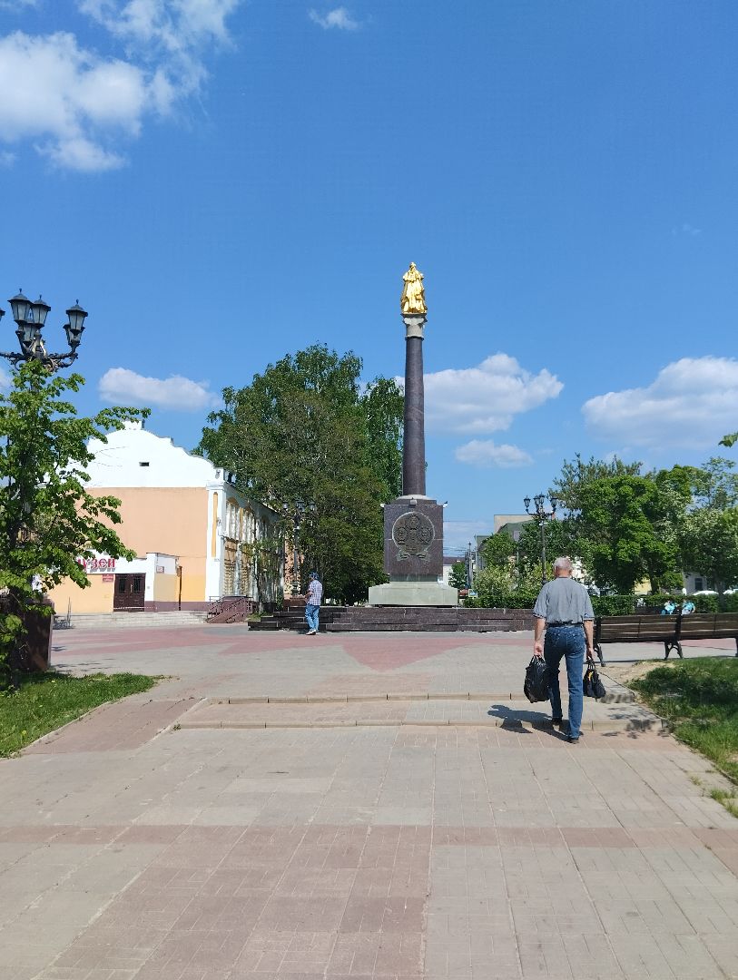 Благоустройство, озеленение, сквер Бугрова, Ногинск, Богородский городской округ