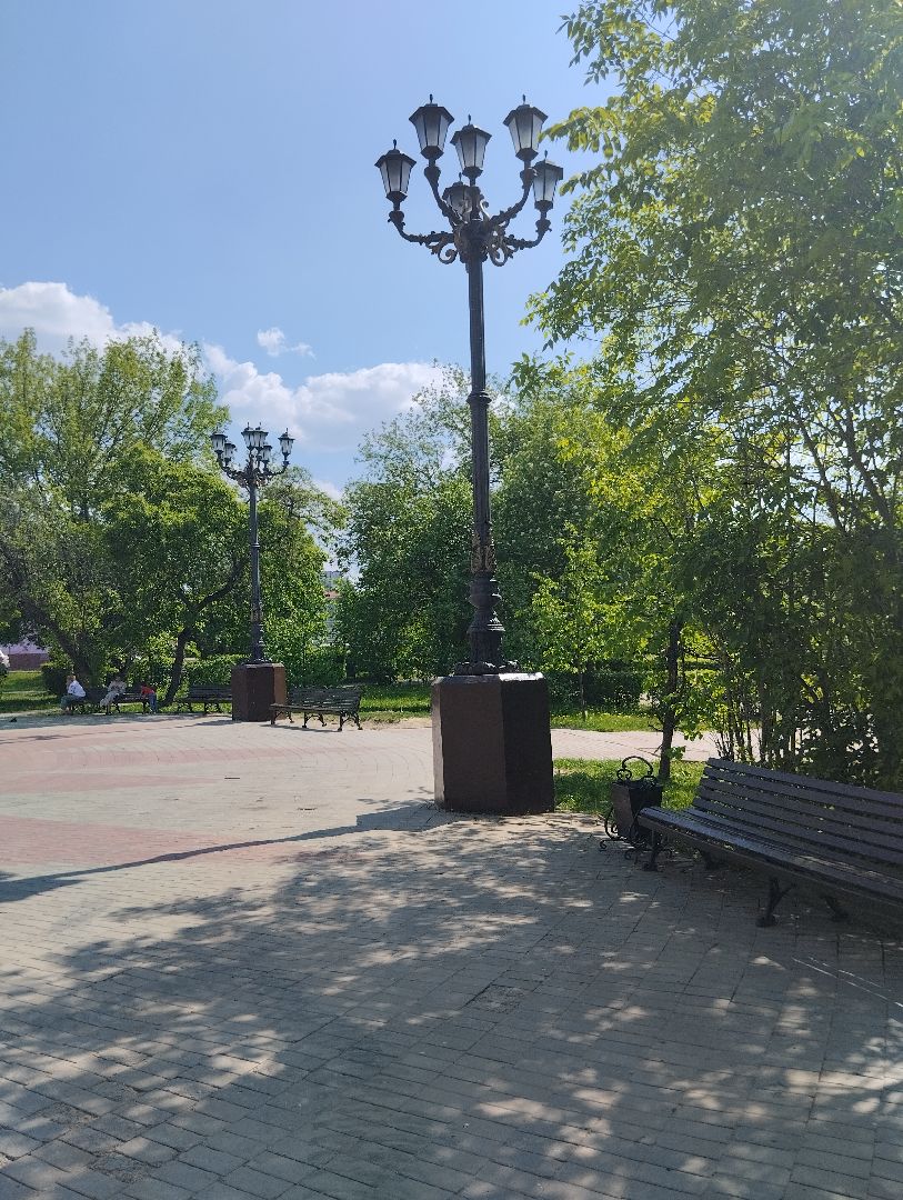 Благоустройство, озеленение, сквер Бугрова, Ногинск, Богородский городской округ