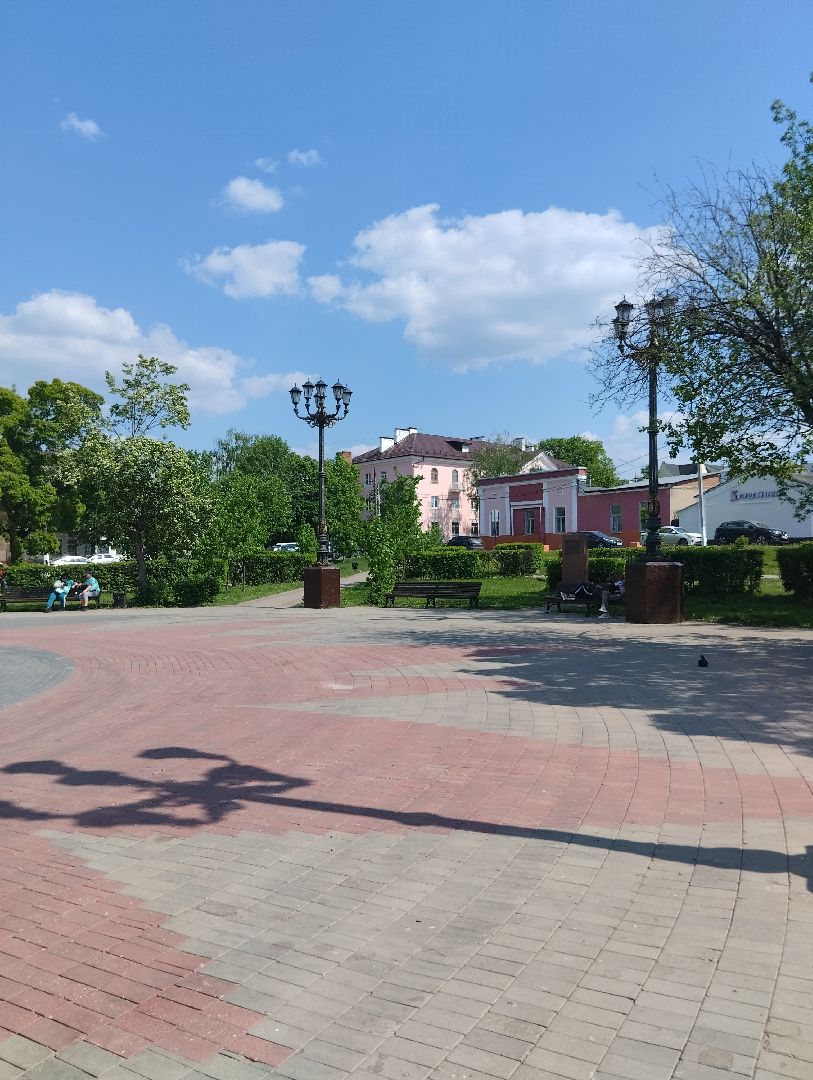 Благоустройство, озеленение, сквер Бугрова, Ногинск, Богородский городской округ