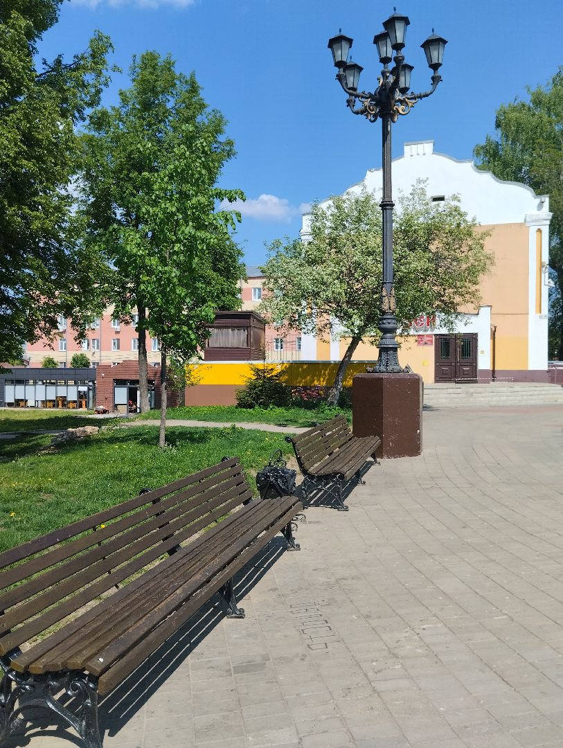 Благоустройство, озеленение, сквер Бугрова, Ногинск, Богородский городской округ