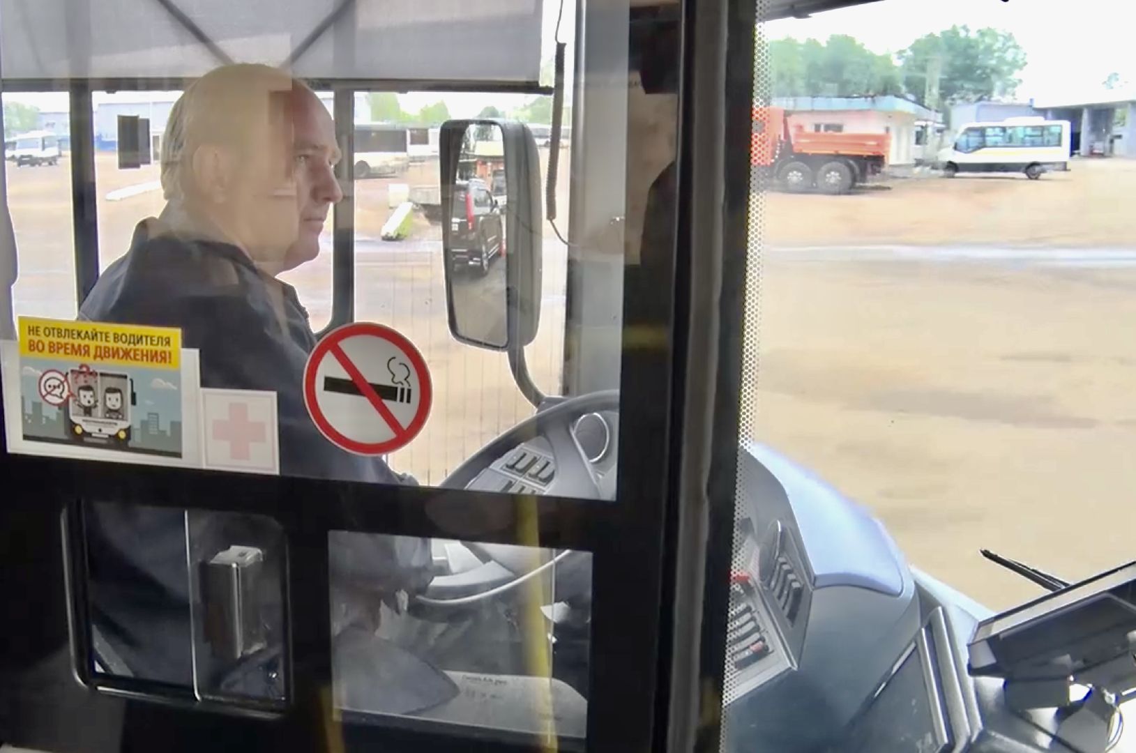 Клин, транспорт, автобусы, общество