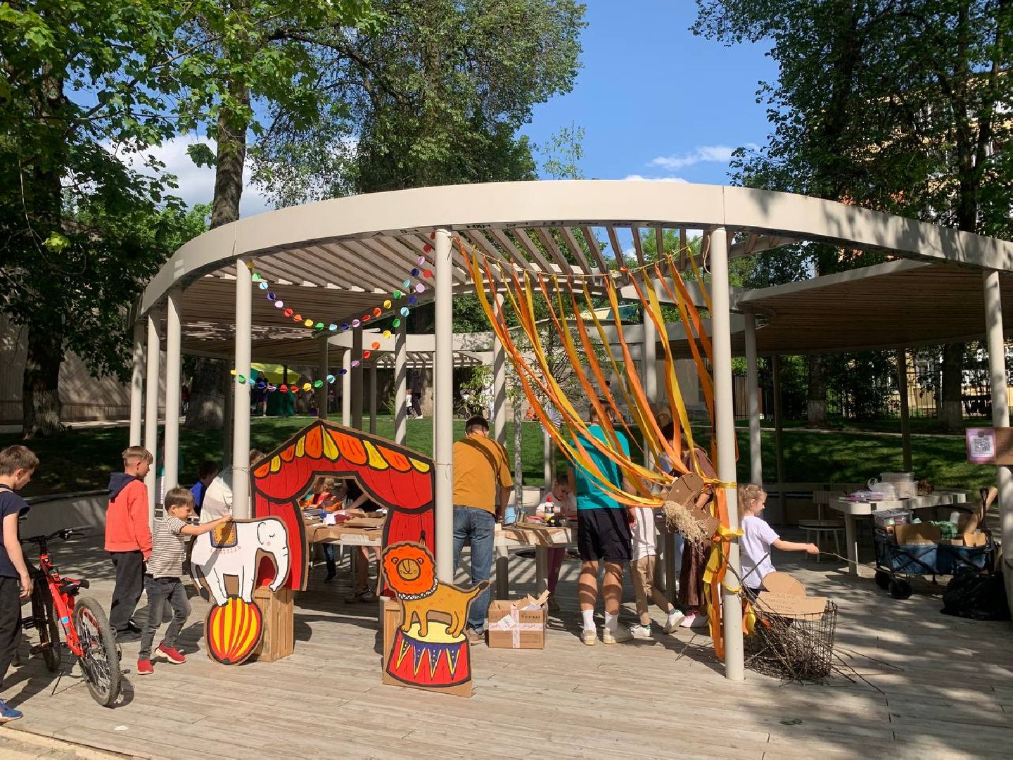 Звенигород, городской парк имени Чехова, фестиваль