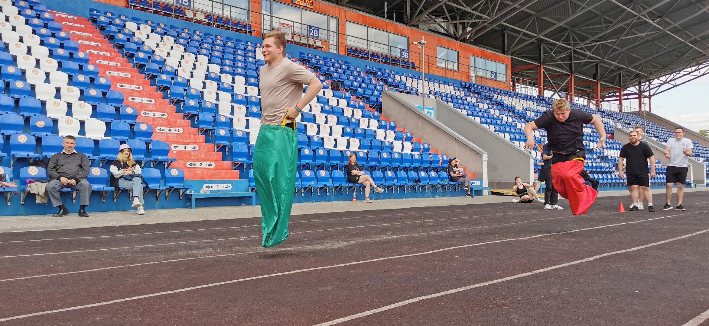 студенты, образование, спорт,