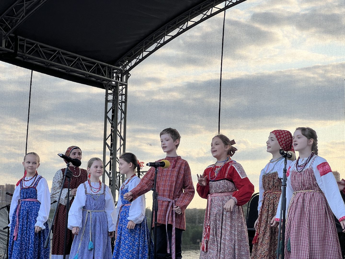 Химки, Нотка доброты, парк, детская школа искусств, благотворительность, концерт