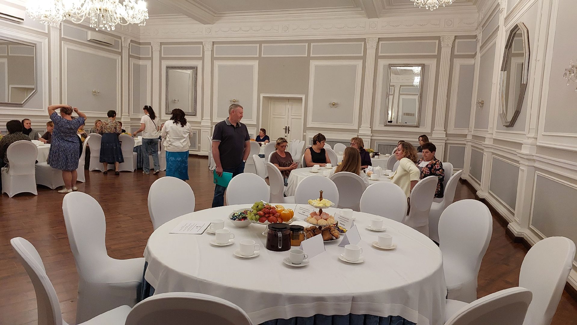 сво, спецоперация, серпухов, молебен, чаепитие, военные, семьи военных, волонтеры,