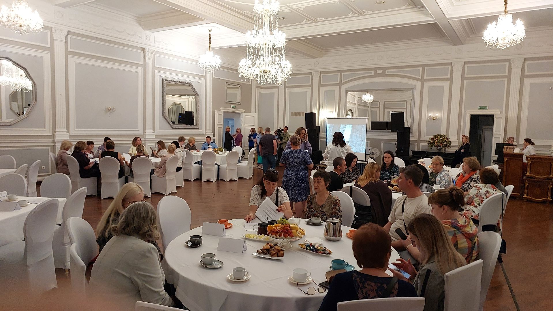 сво, спецоперация, серпухов, молебен, чаепитие, военные, семьи военных, волонтеры,