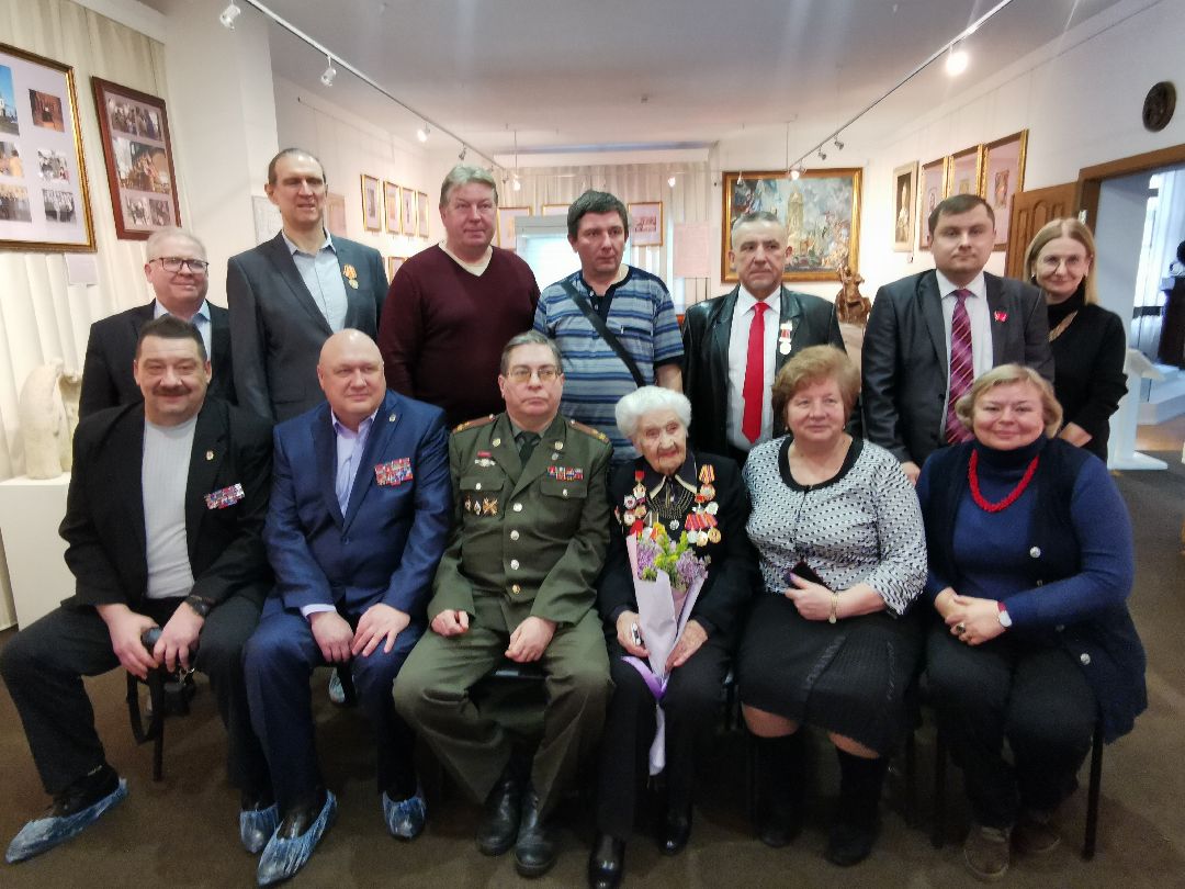 Подольск, общество