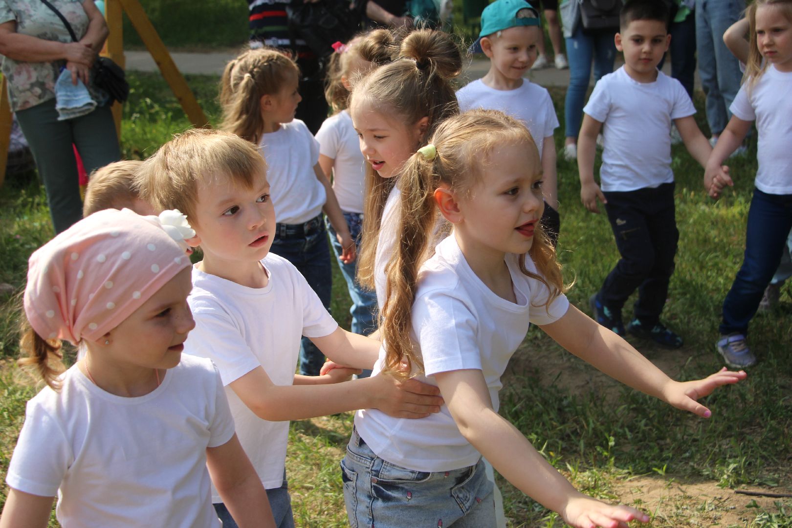 Международный день защиты детей, Протвино, дети, праздник, концерт, лощина