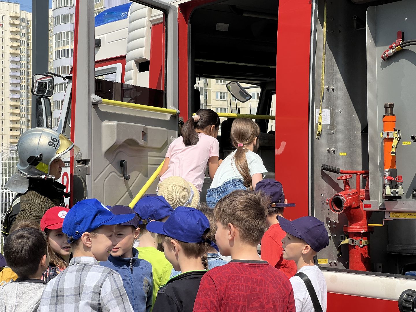 Химки, школьный лагерь, пожарные, МЧС, противопожарная безопасность