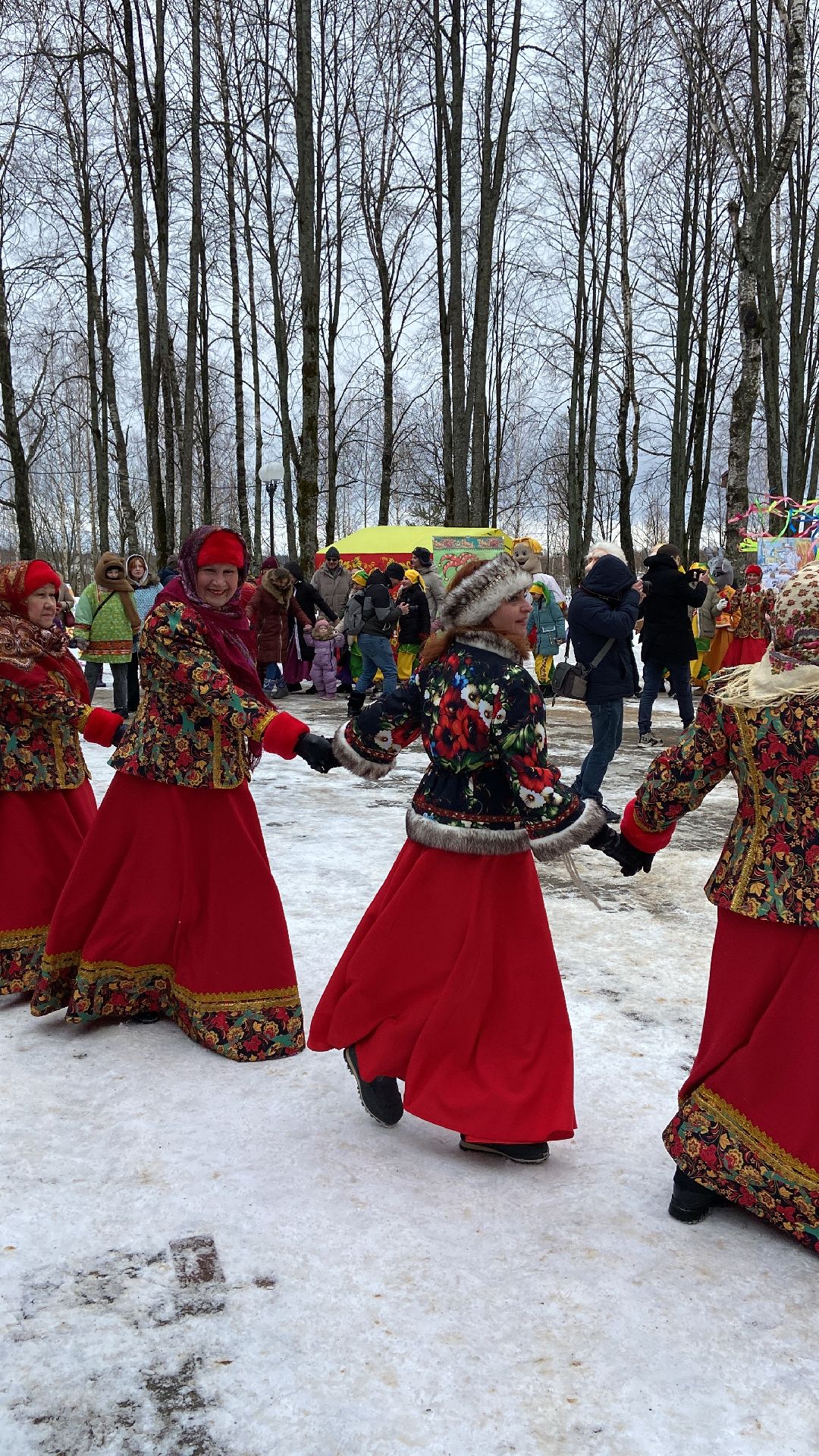 Волоколамск, культура, парк, Масленица, выступление, артисты, Зима в Подмосковье, концерт