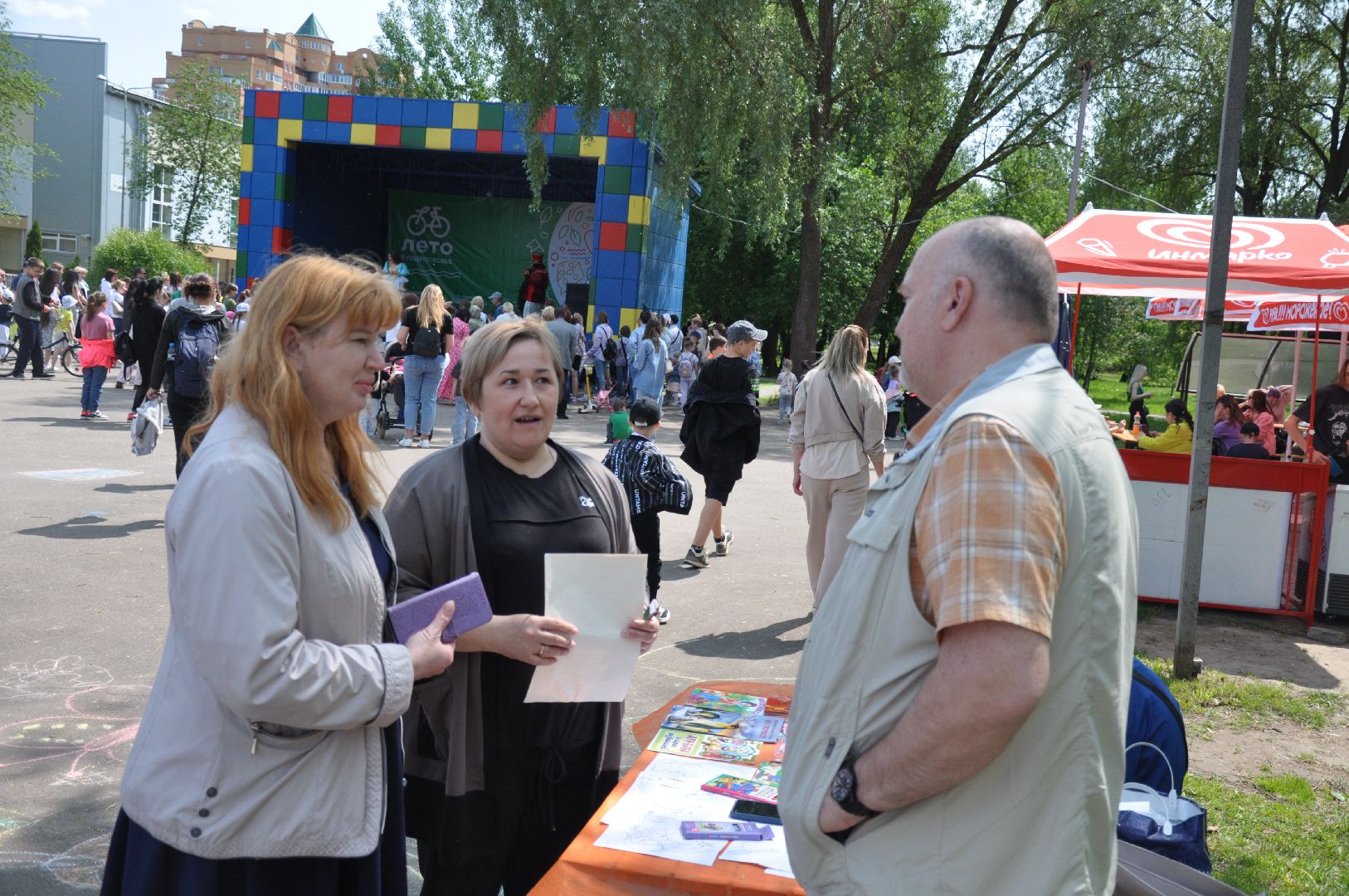 книги, библиотеки, писатель, серпухов, мнение, парк питомник, парк, дети, литература,