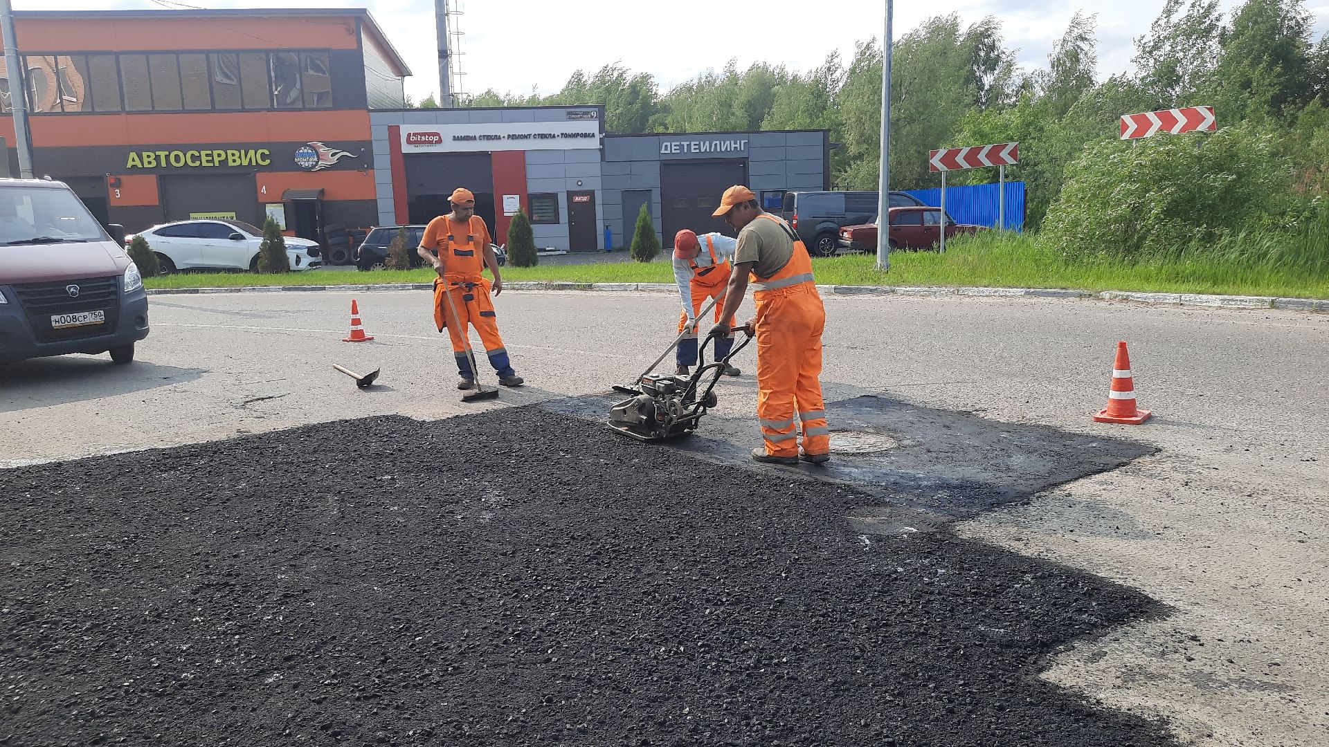 Шатура, заделали яму, Строителей 4