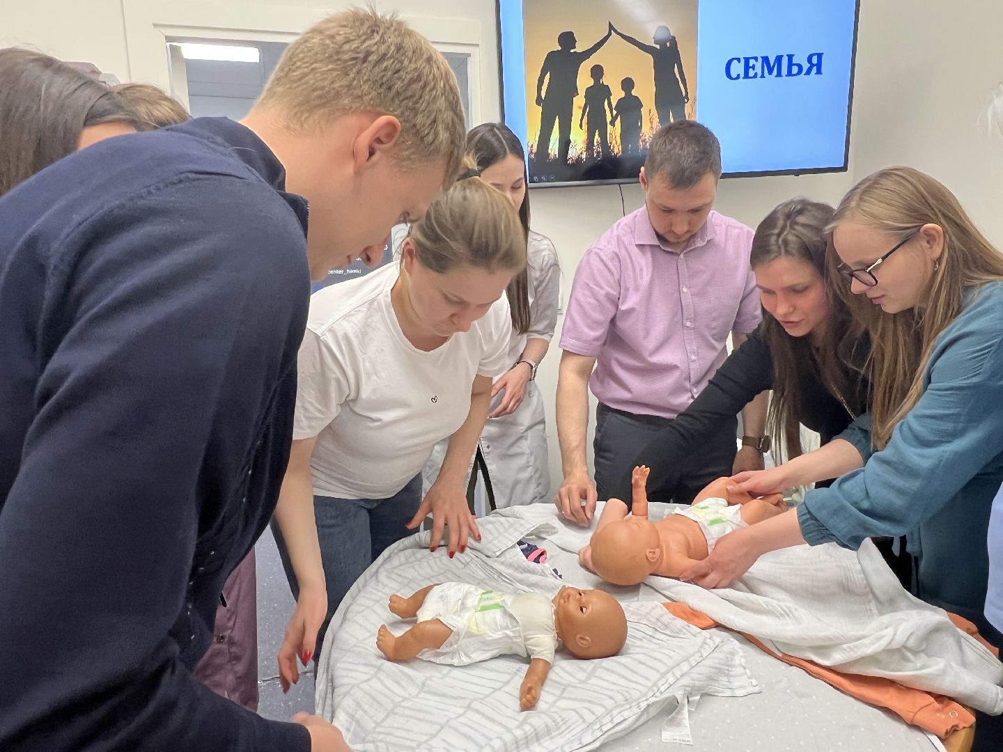 Химки, медицина, день защиты детей, женская консультация, школа родителей