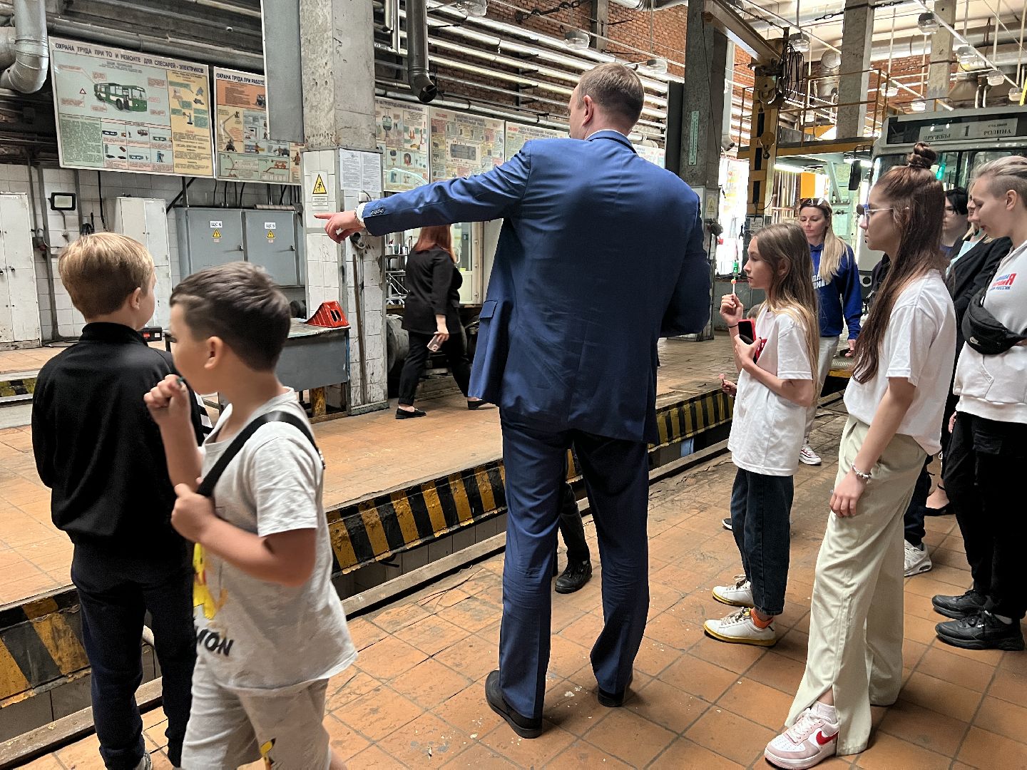 Химки, транспорт, экскурсия, Химкиэлектротранс, троллейбус, День защиты детей