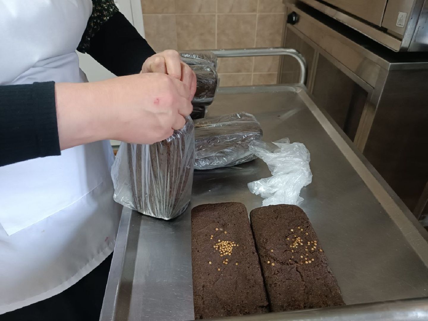 Можайск, Можайский городской округ, Подмосковье, Бородинский монастырь, прихожане, вера, православие, хлеб, авторский рецепт, бородинский хлеб