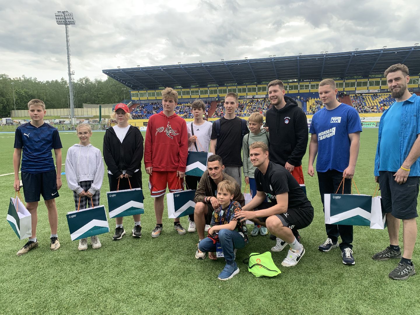 Дети, футбол,