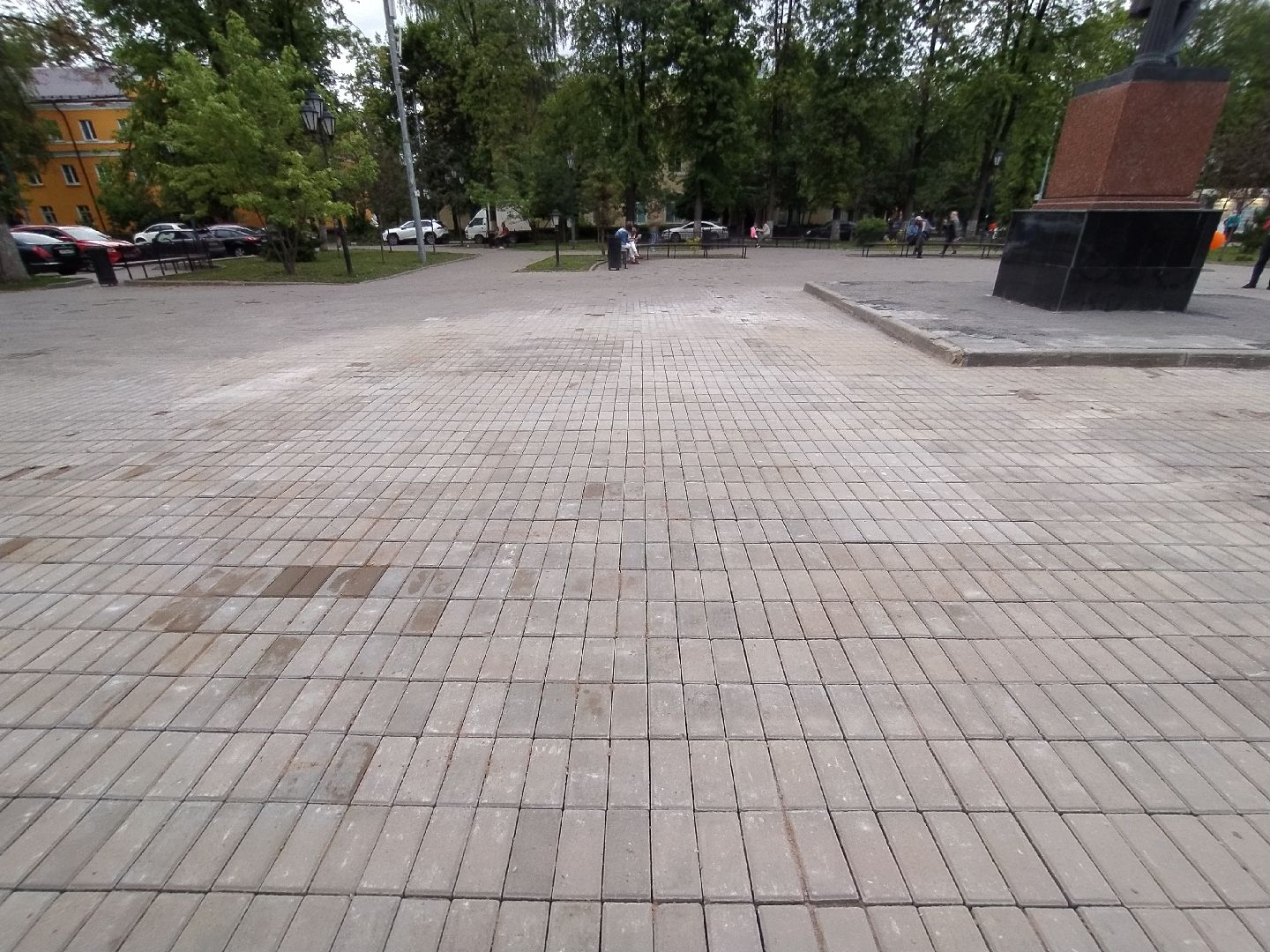 Брусчатка, замена, памятник, площадь