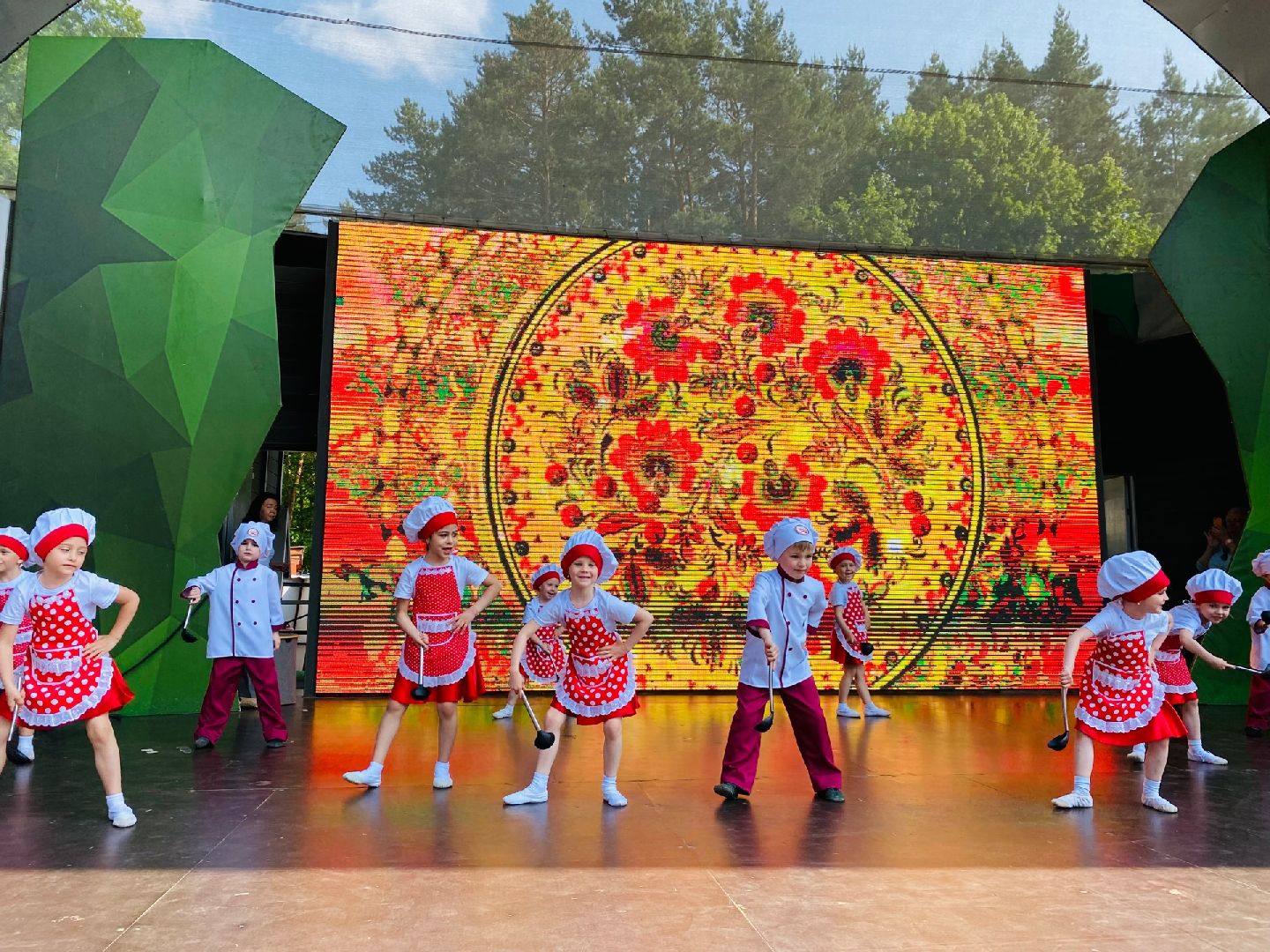 Домодедово, парк Елочки, концерт, ансамбль, творчество, дети