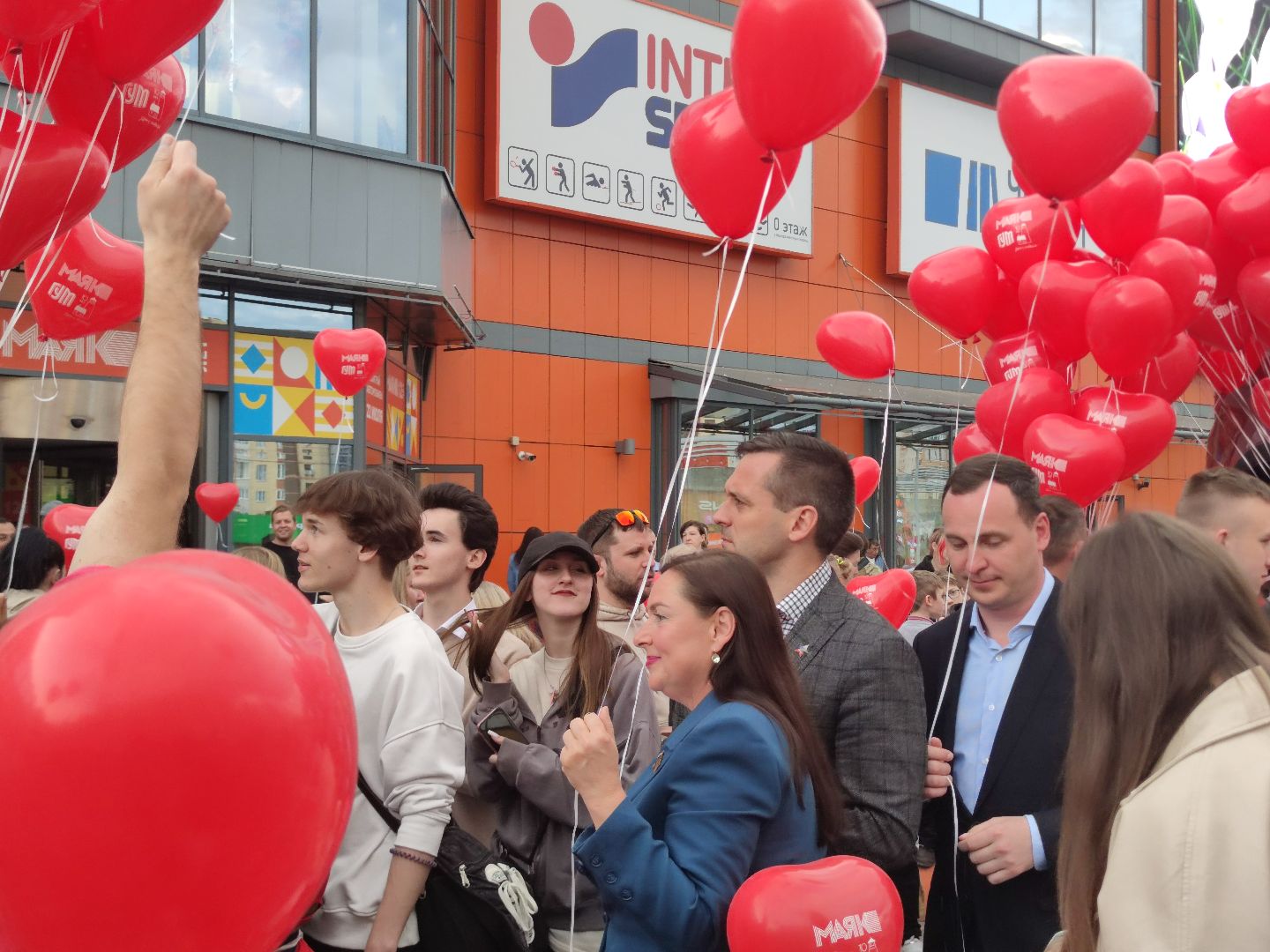 Воздушные шары, благотворительная акция, ТРК Маяк, Дубна