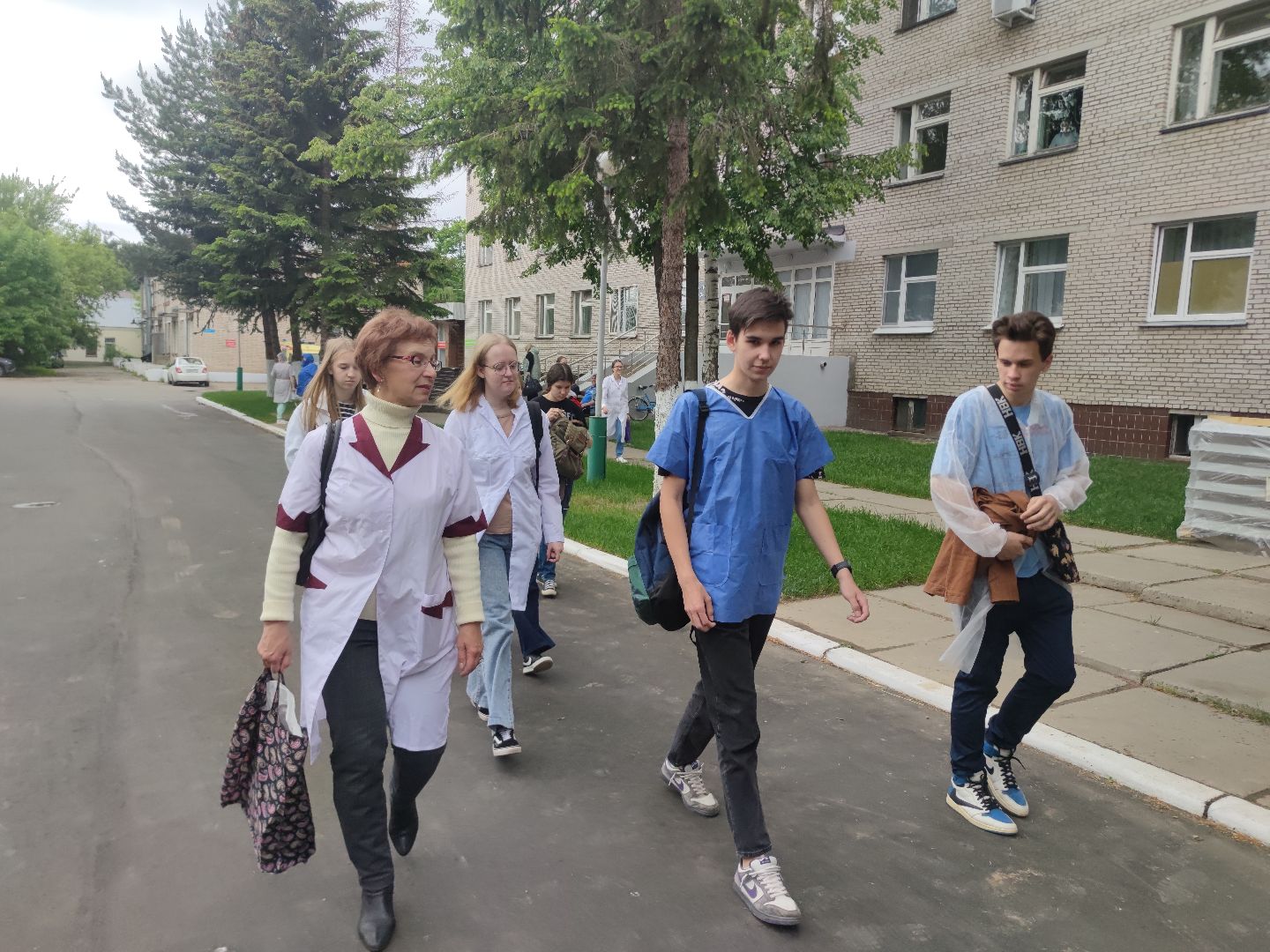 Летняя практика, ФБУЗ МСЧ №9 ФМБА России, школьники, Дубна