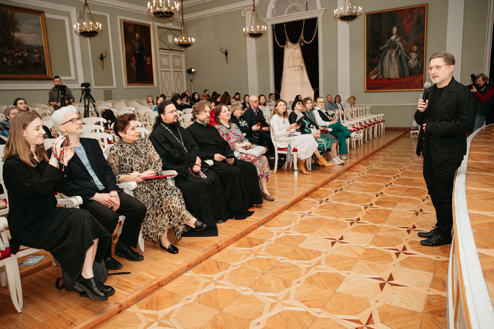 Звенигородский музей-заповедник, Российская академия живописи, ваяния и зодчества Ильи Глазунова, культура, наука, реставрация, Успенский собор на Городке