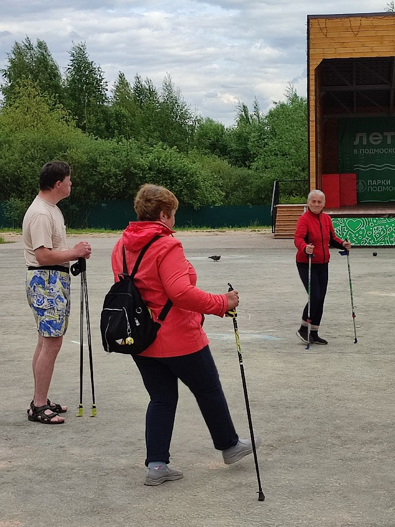 #активноедолголетие, #скандинавскаяходьба, #вместевеселошагать, #паркпобеды, #талдом