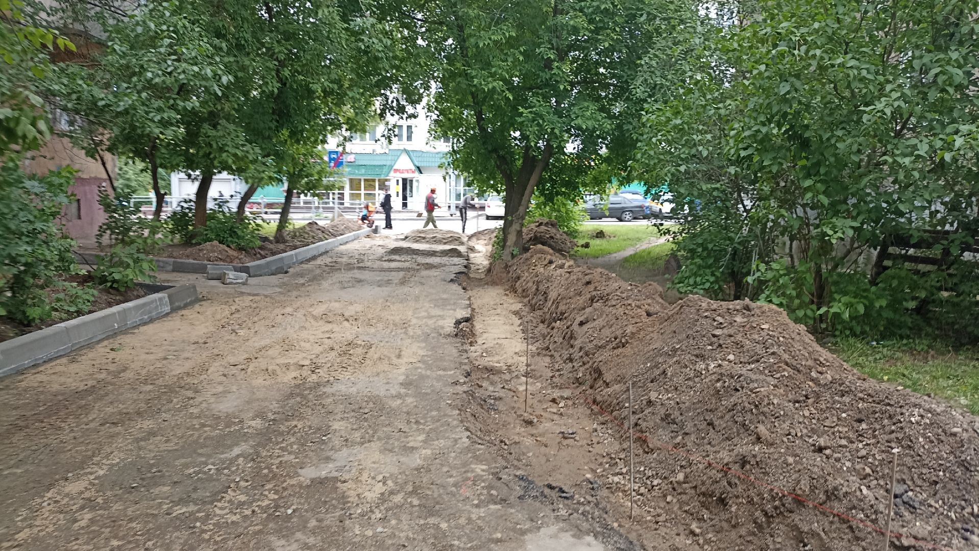 Серпухов, Подмосковье, благоустройство, бордюры, парковки, детскиеплощадки