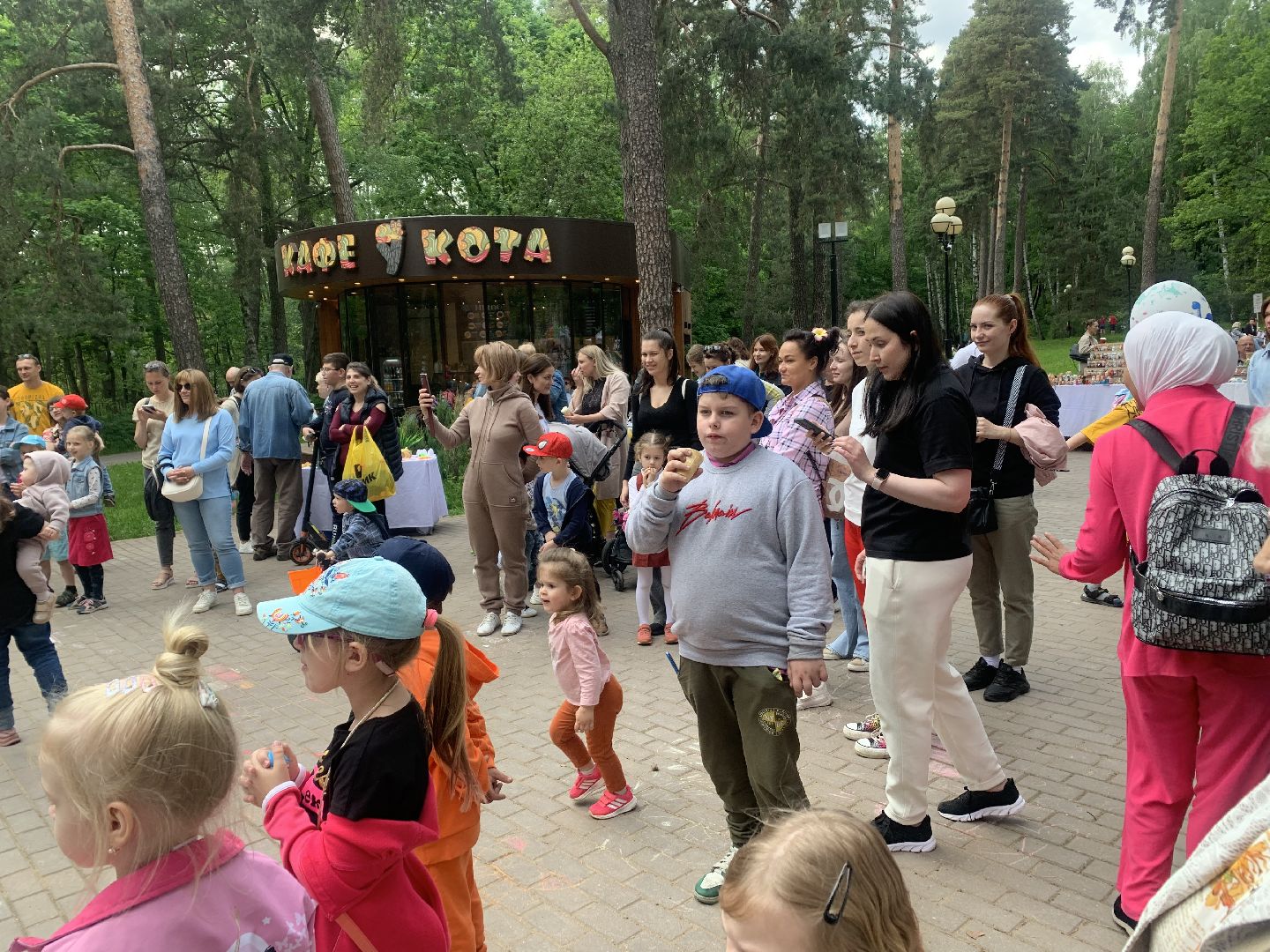 Дети, парки, лето в подмосковье,