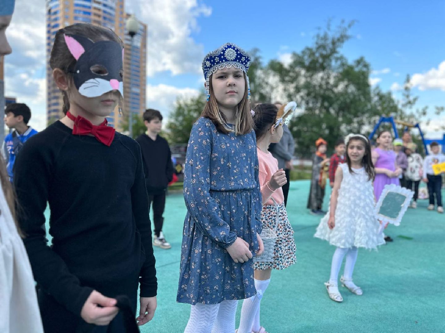 Реутов, образование, общество, Пушкин, поэзия