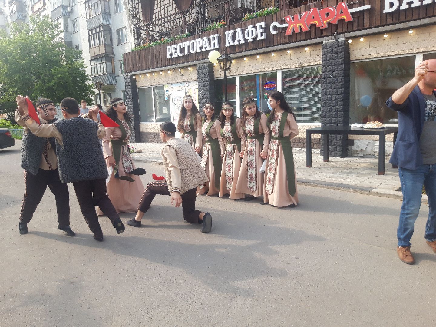 концерт, двор,