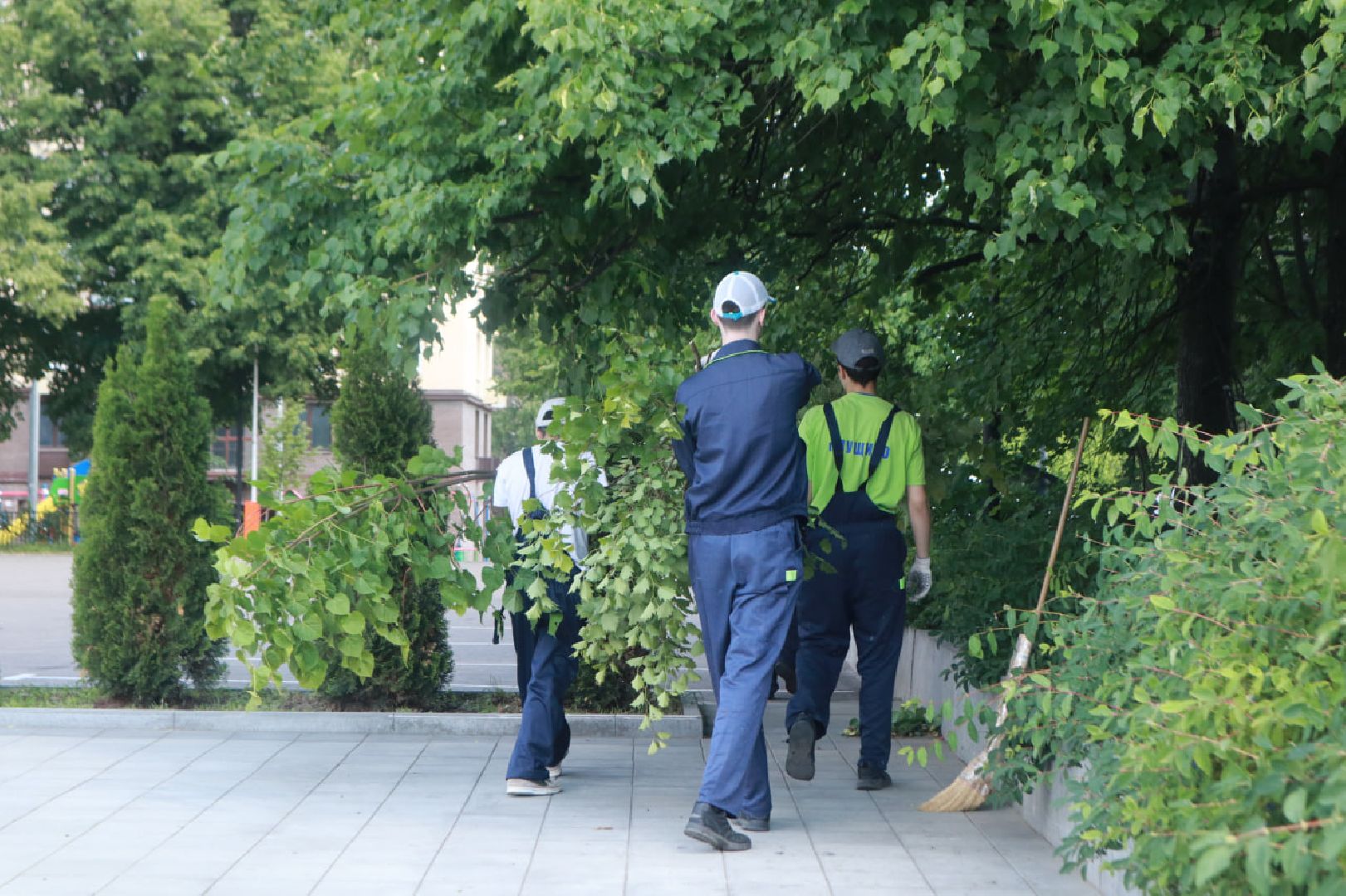 Пущино, молодежь