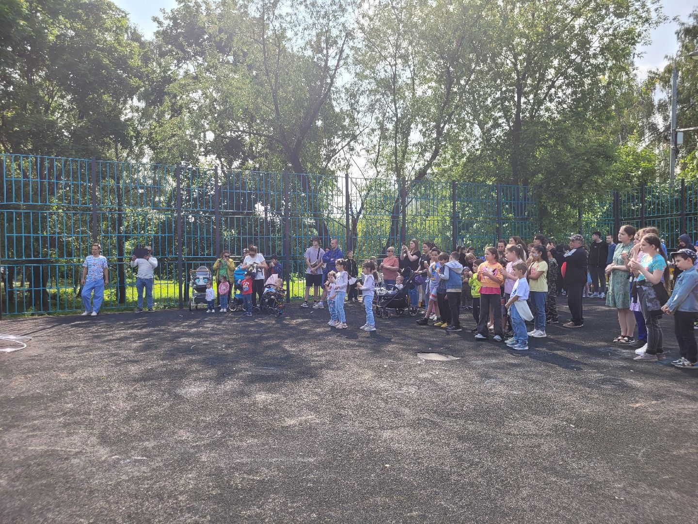 дети; праздник; добро; шоу