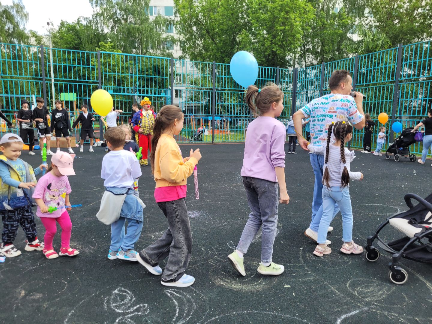 дети; праздник; добро; шоу