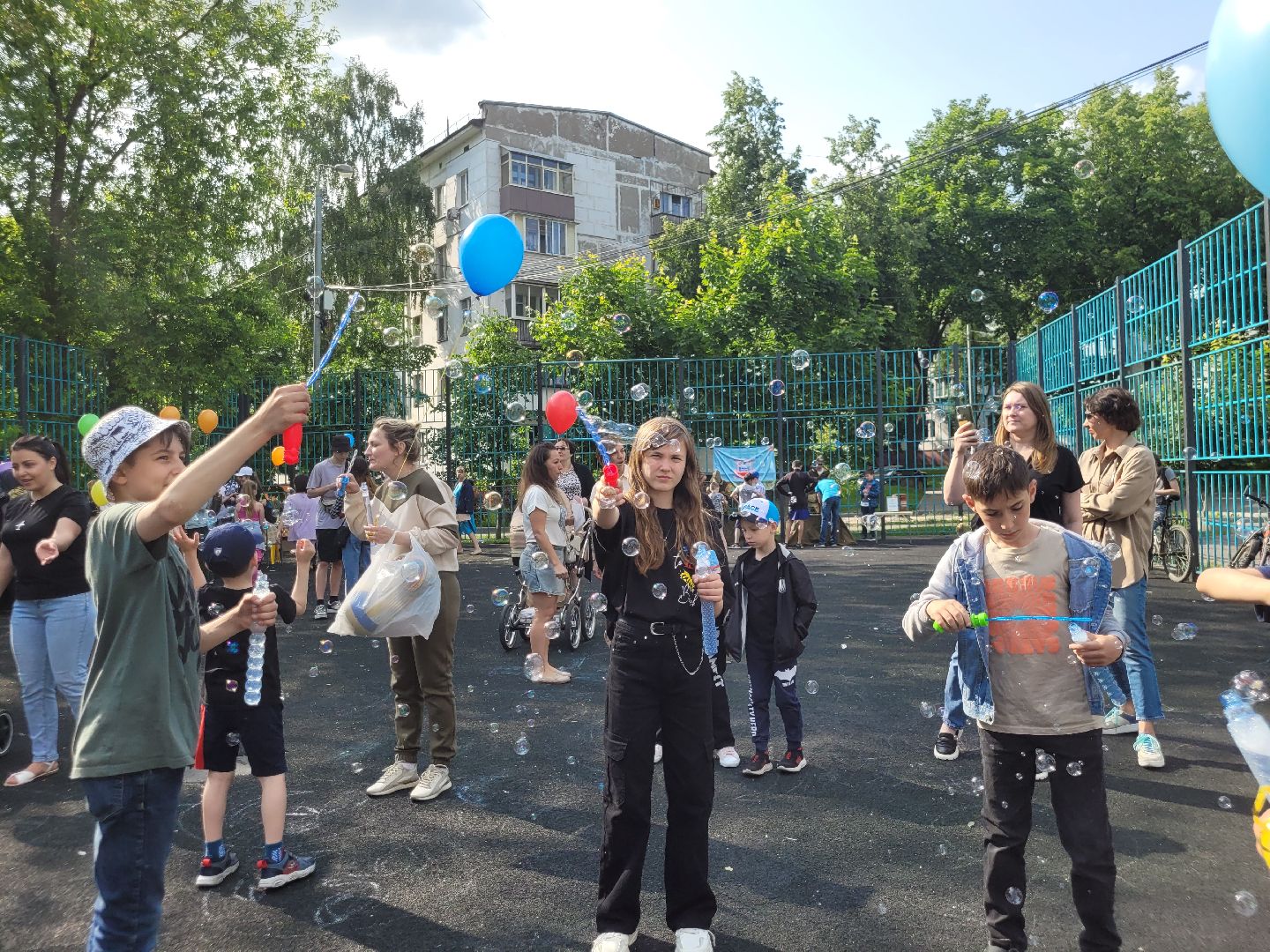 дети; праздник; добро; шоу