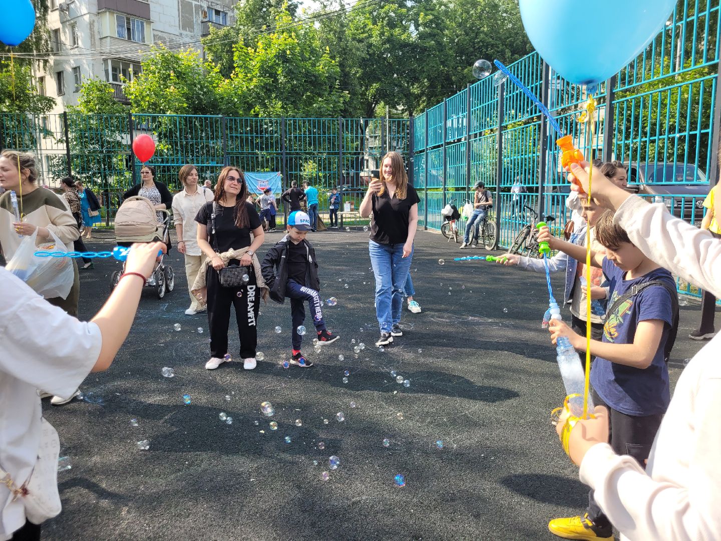 дети; праздник; добро; шоу