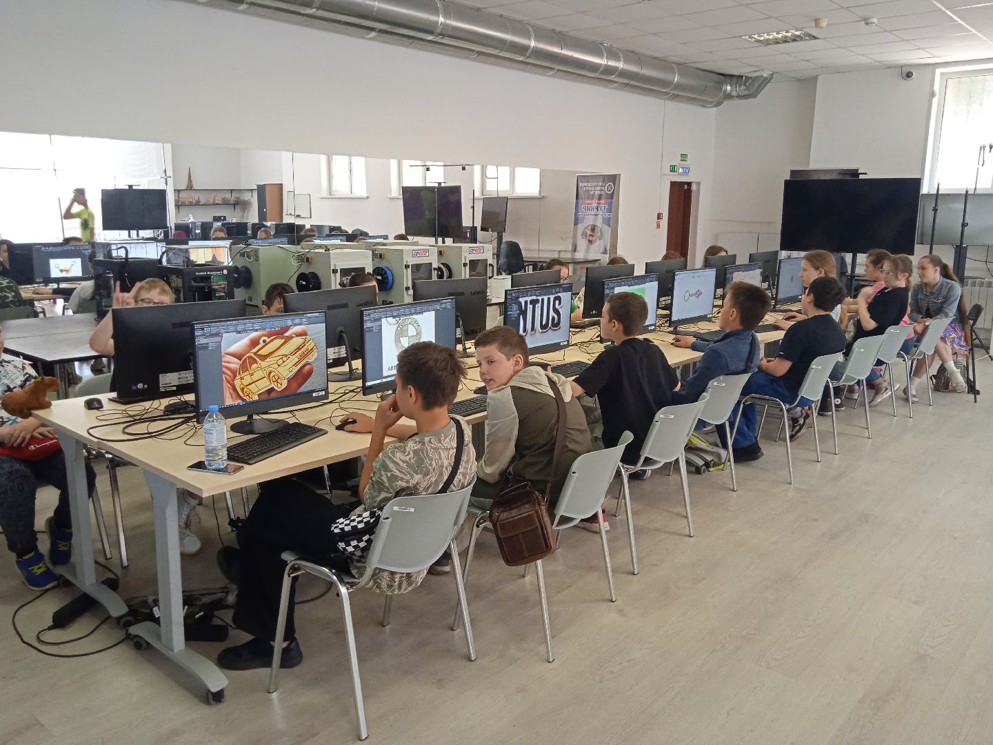 Умные, каникулы, моделирование, ЦМИТ, сувениры, Компас